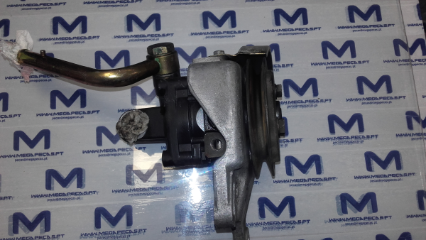 Bomba de dirección LANCIA Thema (834_) Imagem-1