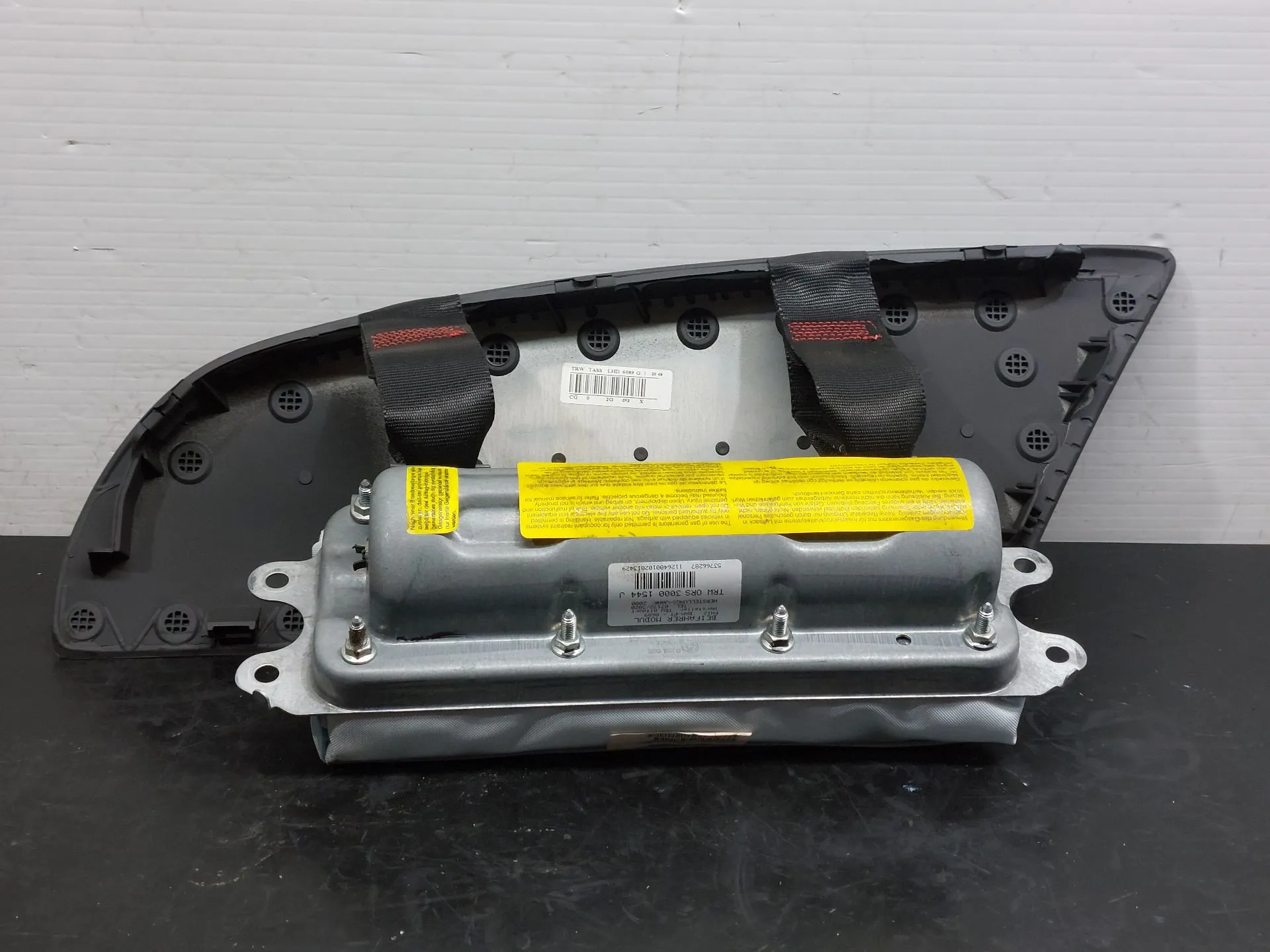 Airbag passageiro FORD Focus I Carrinha (DNW) Imagem-4