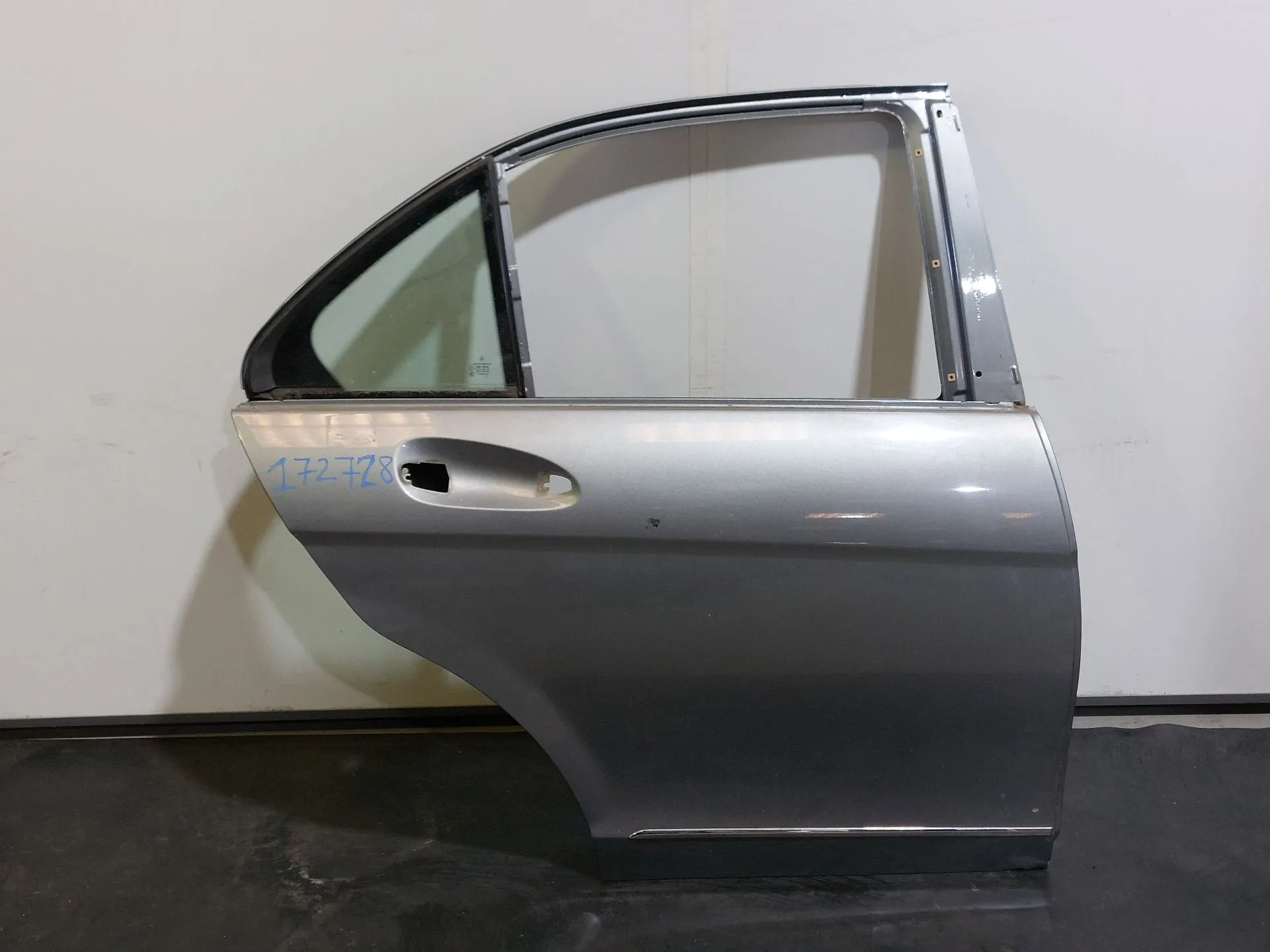 Porta trás direita MERCEDES-BENZ Classe C (W204)