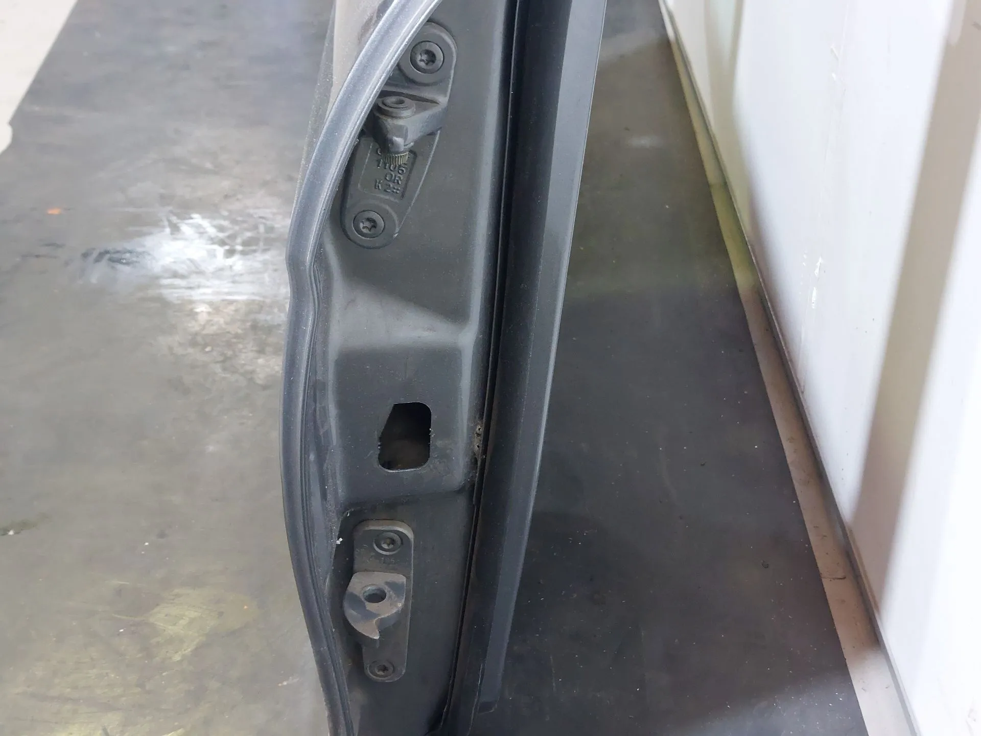 Porta trás direita MERCEDES-BENZ Classe C (W204) Imagem-7