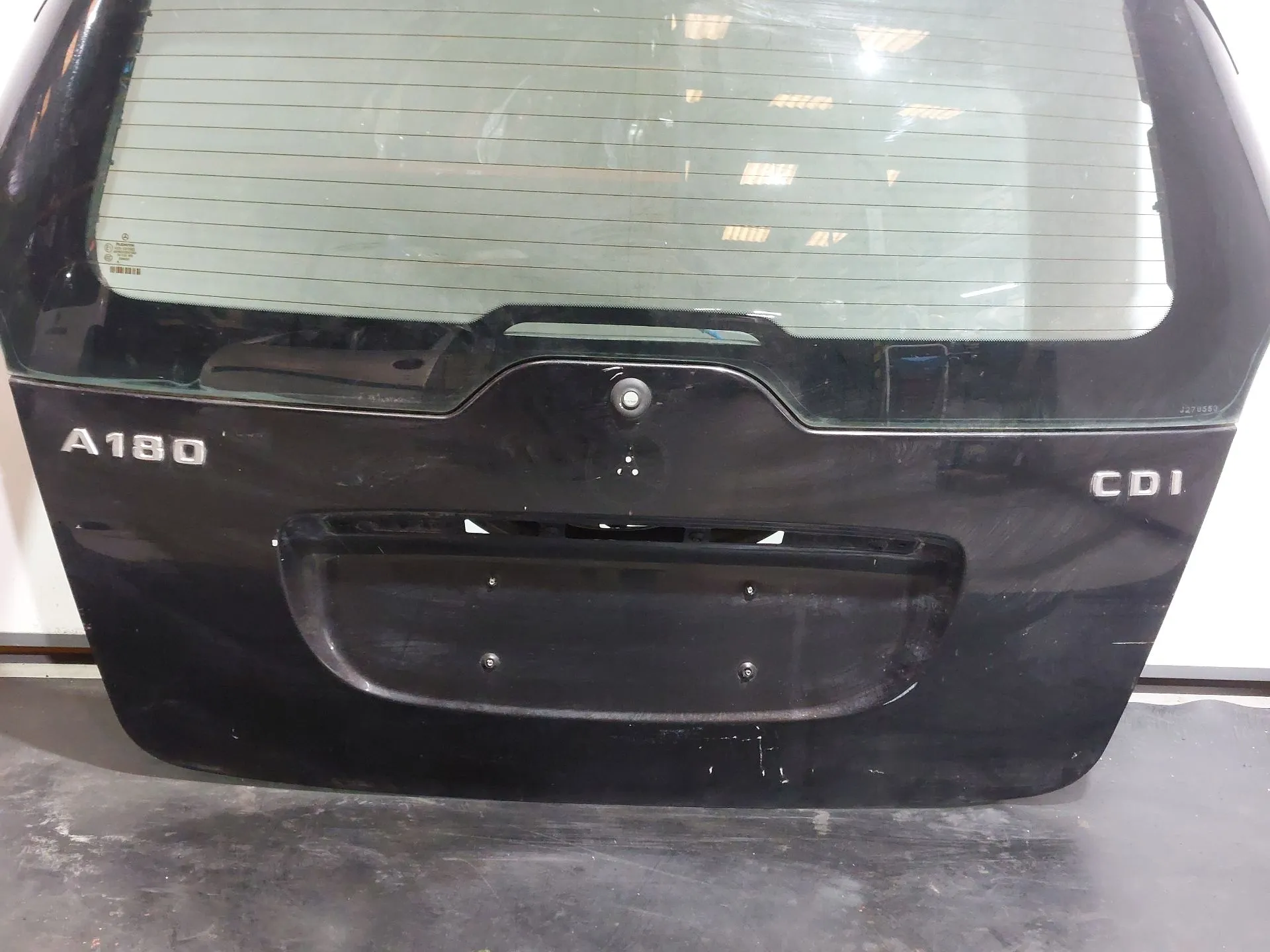 Porta / tampa da mala MERCEDES-BENZ Classe A (W169) Imagem-1