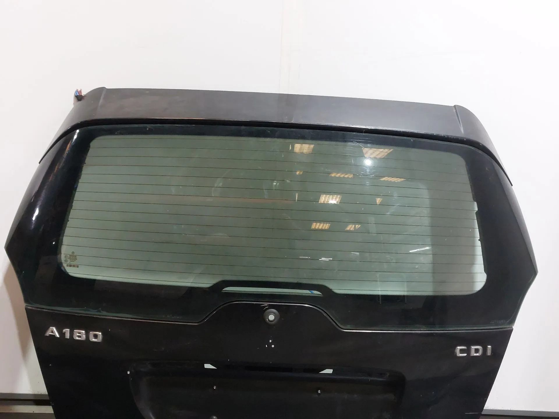 Porta / tampa da mala MERCEDES-BENZ Classe A (W169) Imagem-2