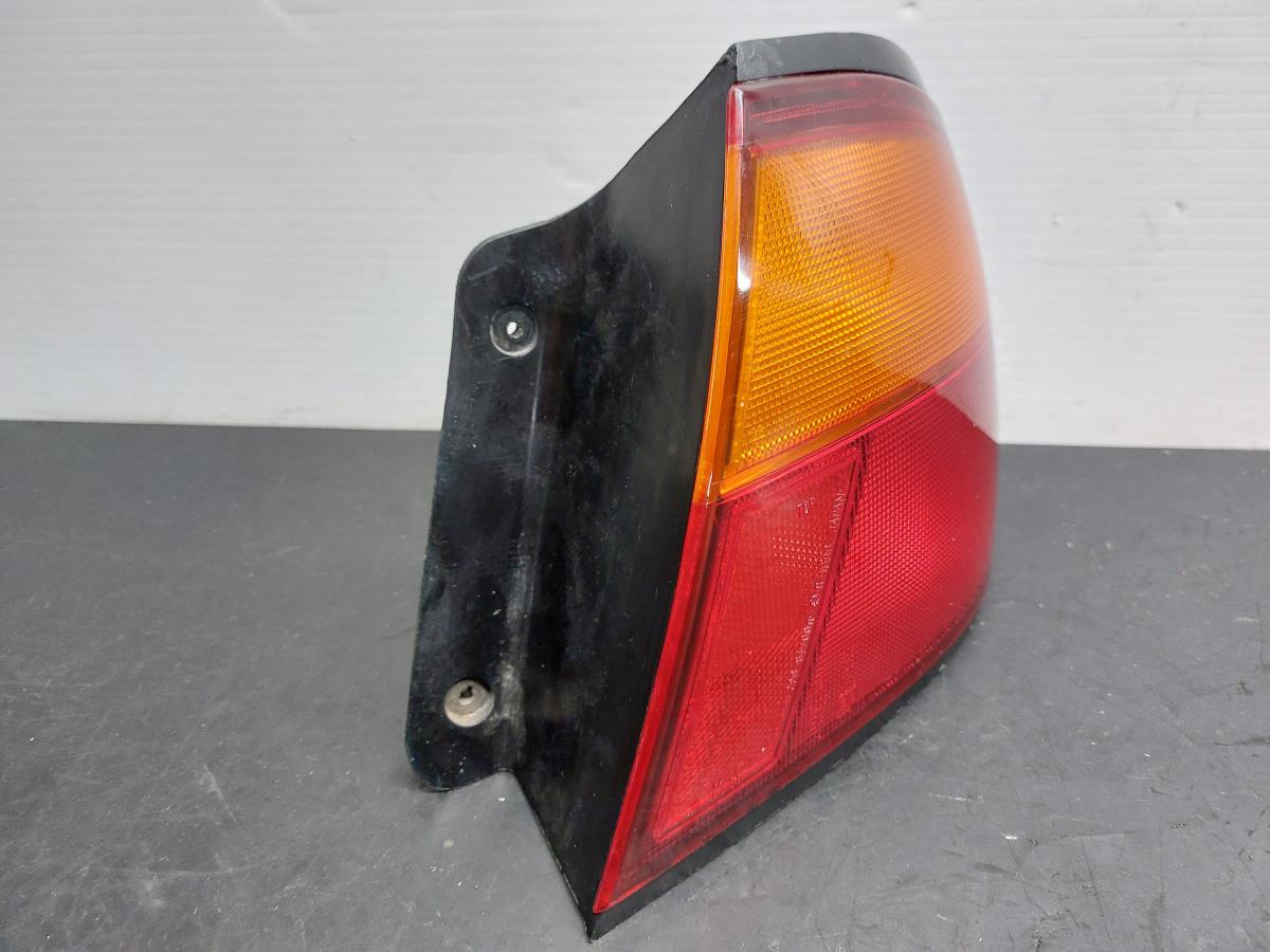 Fanale Destro MAZDA 323 F V (BA) Imagem-1
