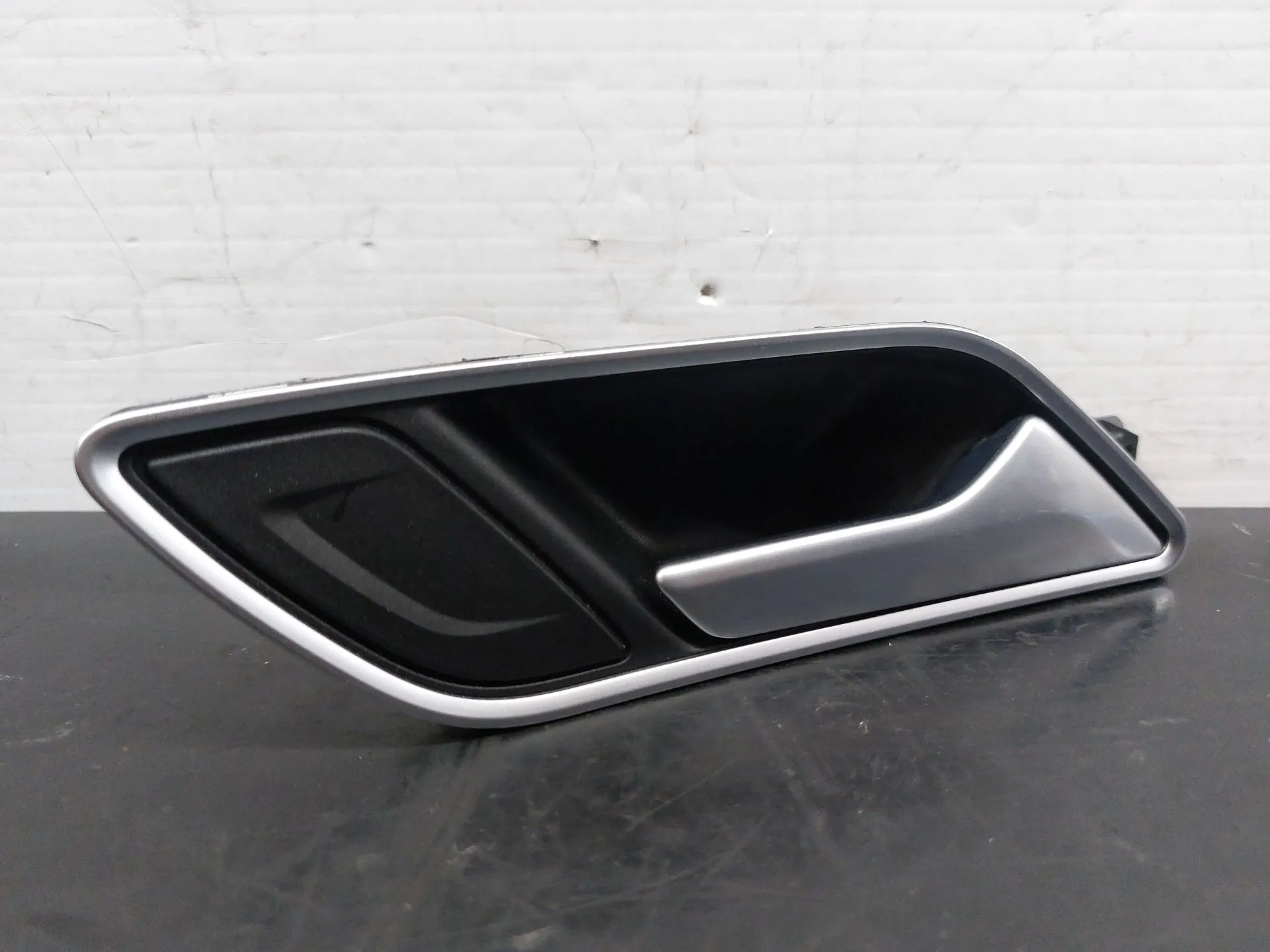 Maniglia interna porta posteriore destra AUDI A3 Sportback (8VA, 8VF)