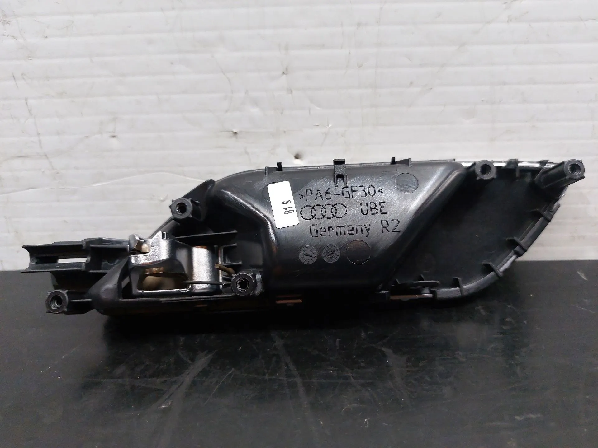 Maniglia interna porta posteriore destra AUDI A3 Sportback (8VA, 8VF) Imagem-2