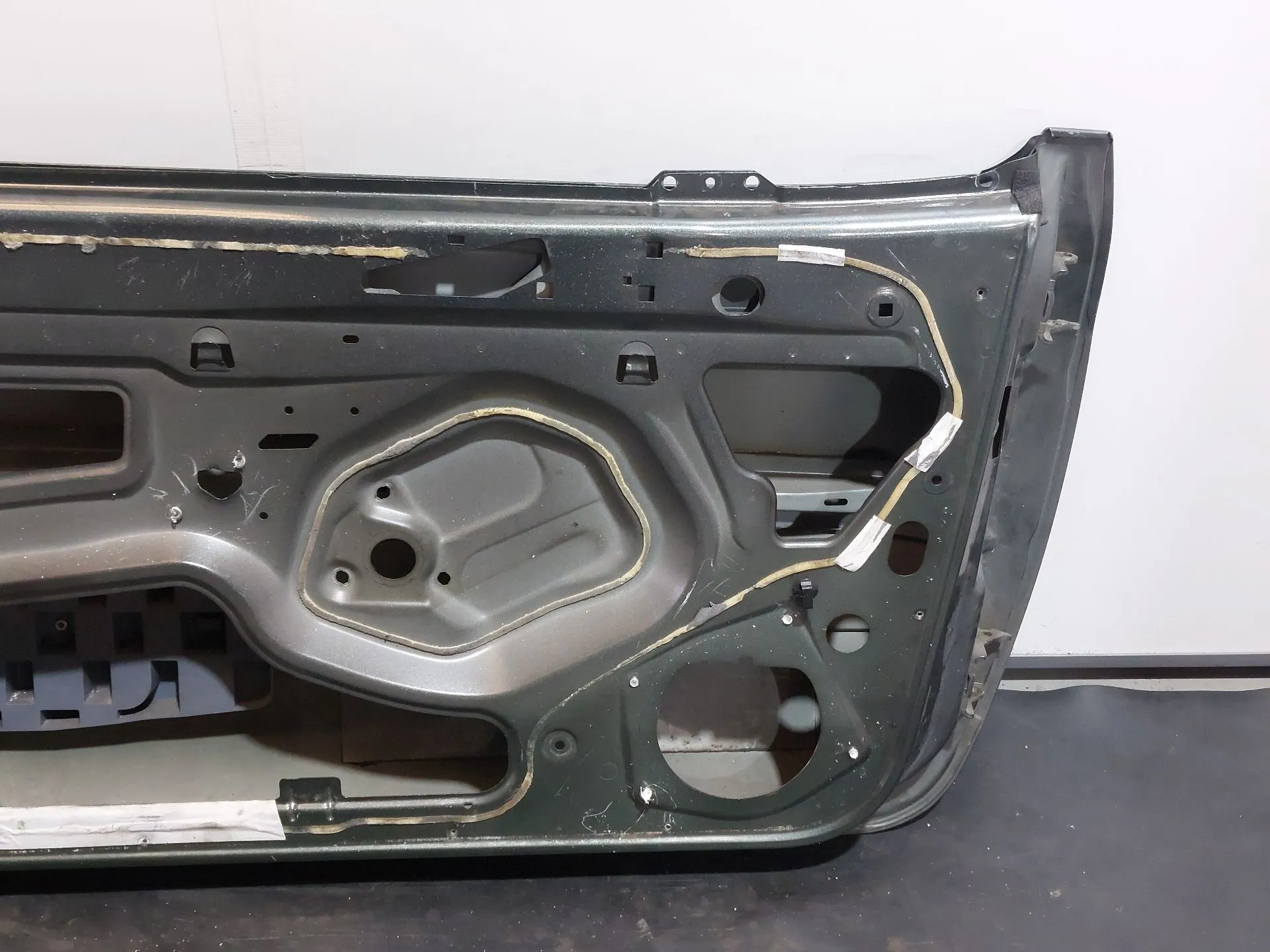 Porta frente esquerda PEUGEOT 307 CC (3B) Imagem-7