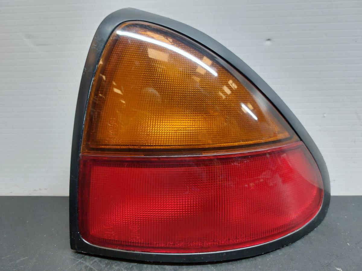 Fanale Destro MAZDA 323 F V (BA)