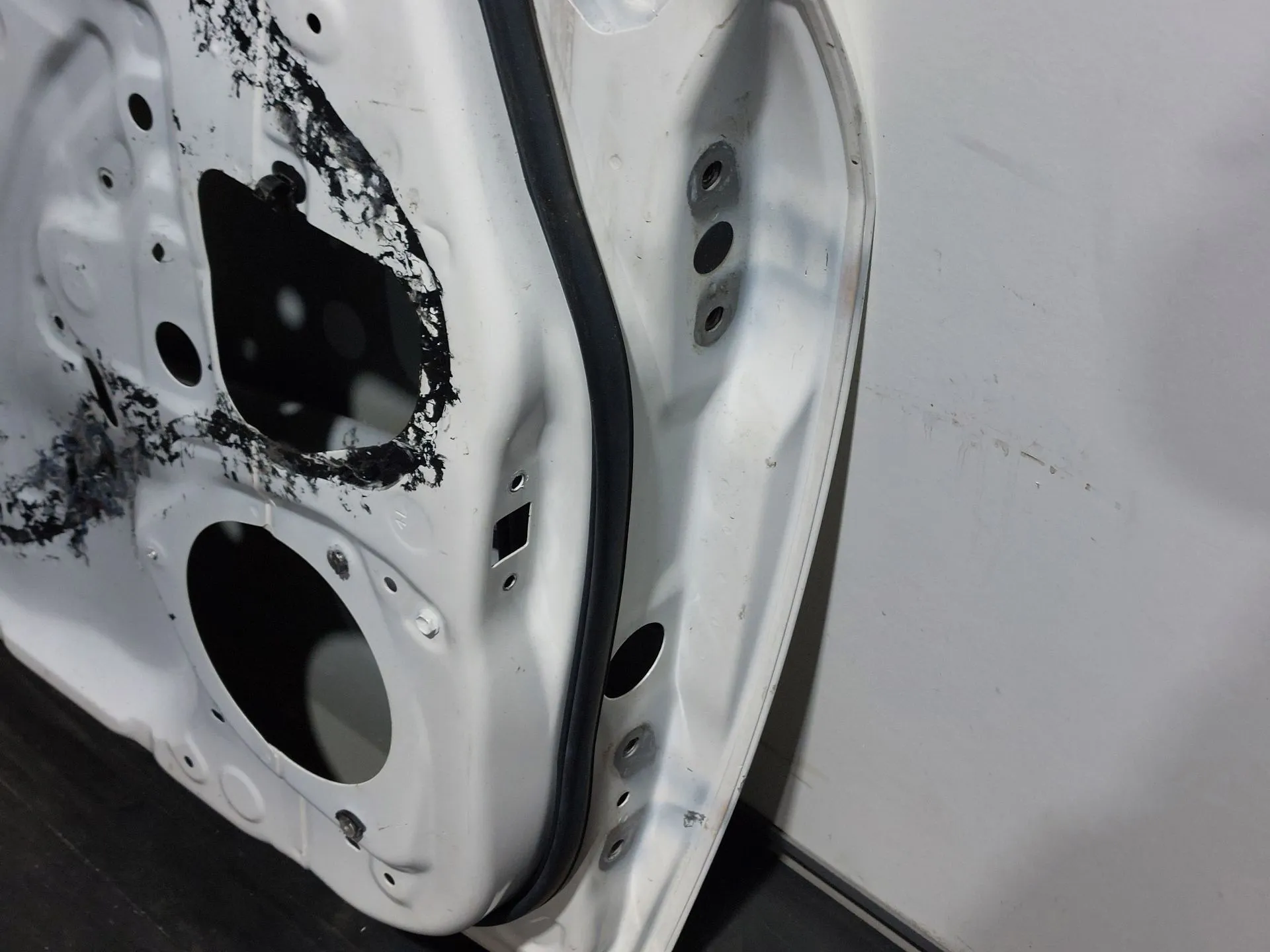 Porta anteriore sinistra TOYOTA Verso (_R2_) Imagem-7