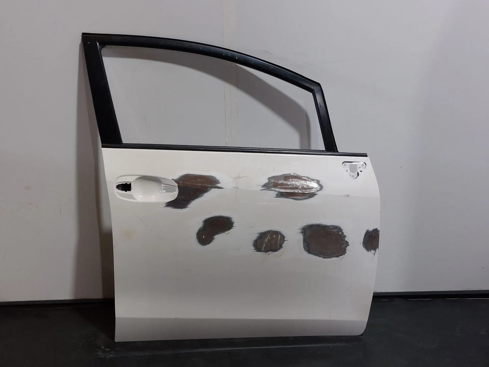 Porta anteriore destra TOYOTA Verso (_R2_)