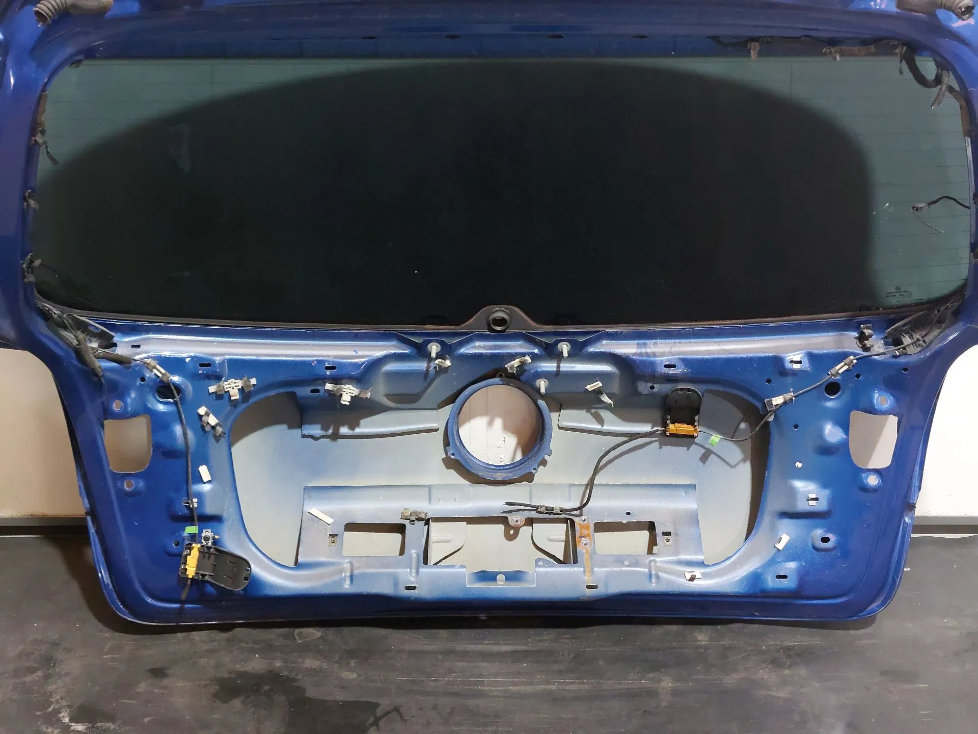 Porta / tampa da mala VOLKSWAGEN Golf V (1K1) Imagem-6