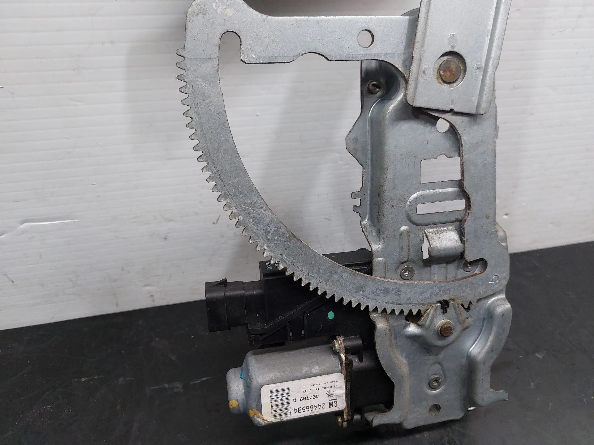 Lève-vitre avant Droite OPEL Corsa C Imagem-5