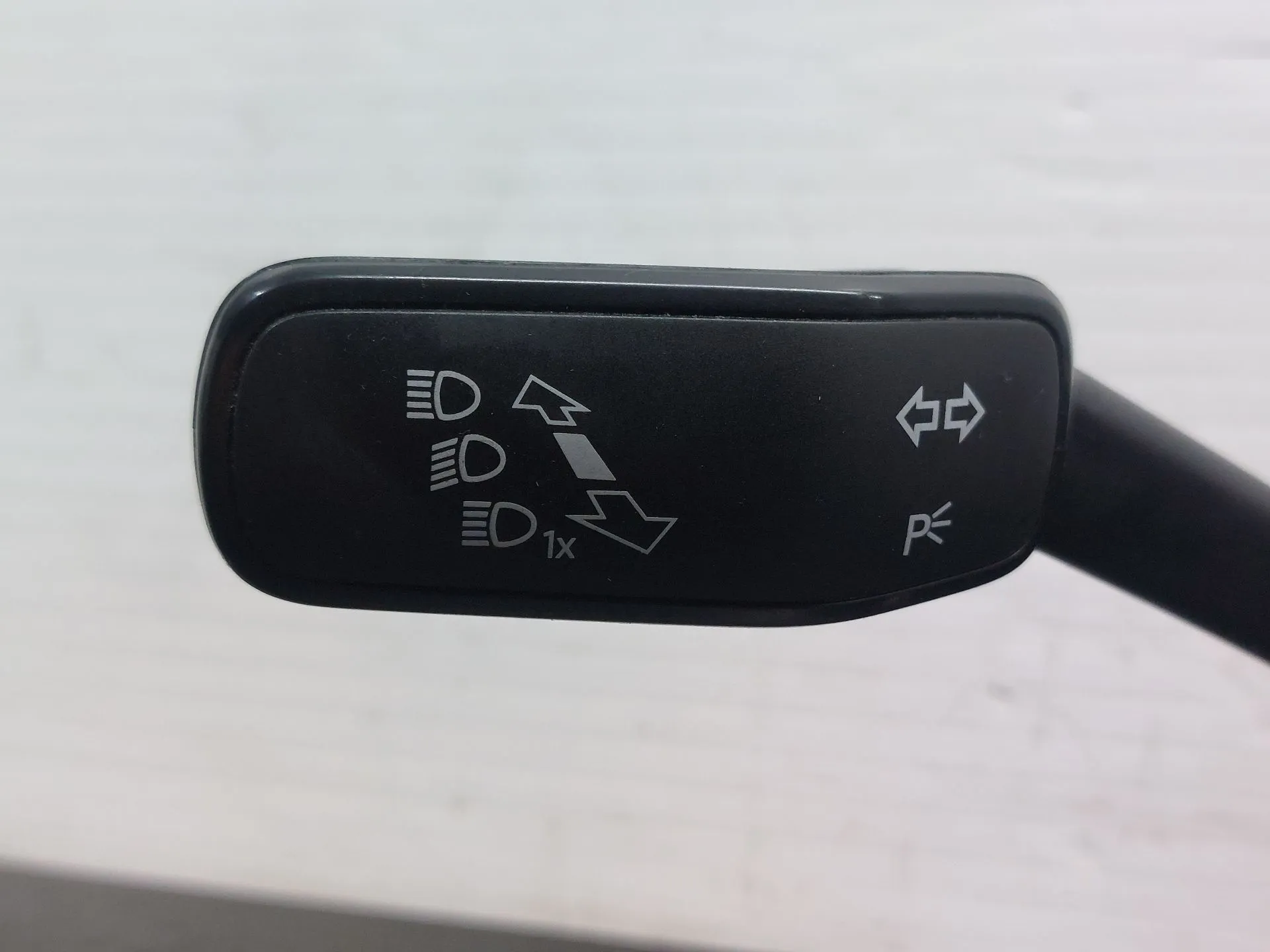 Light and wiper lever set SKODA Kodiaq (NS7) Imagem-1