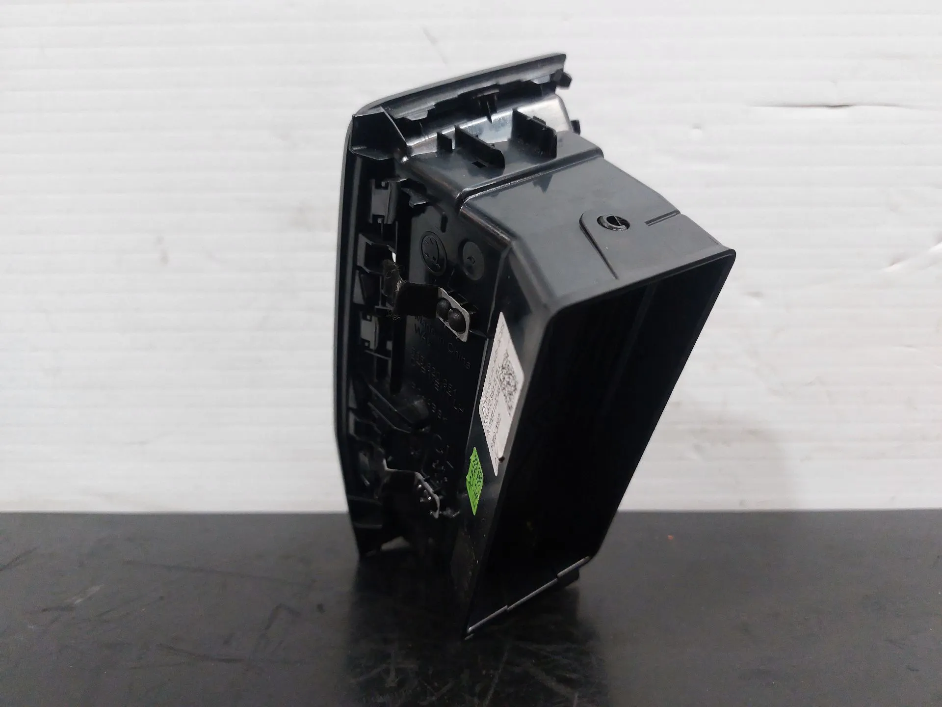 Diffuser / air vent SKODA Kodiaq (NS7) Imagem-2