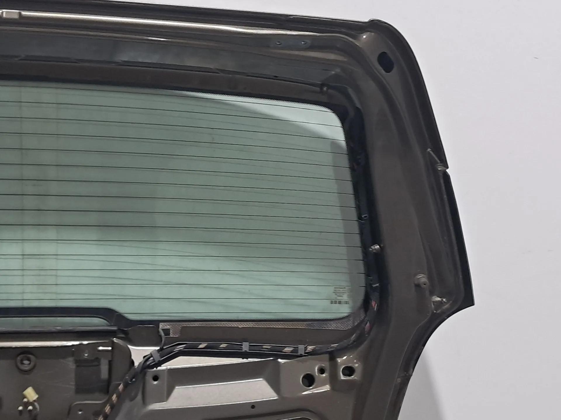 Porta / tampa da mala MERCEDES-BENZ Classe A (W169) Imagem-7