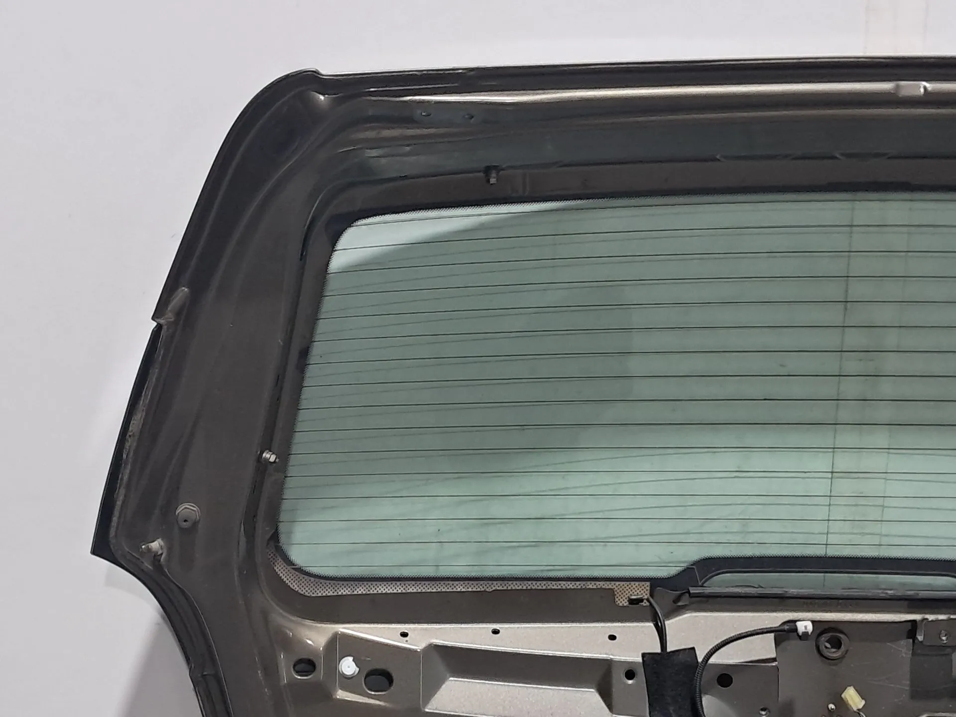 Porta / tampa da mala MERCEDES-BENZ Classe A (W169) Imagem-9