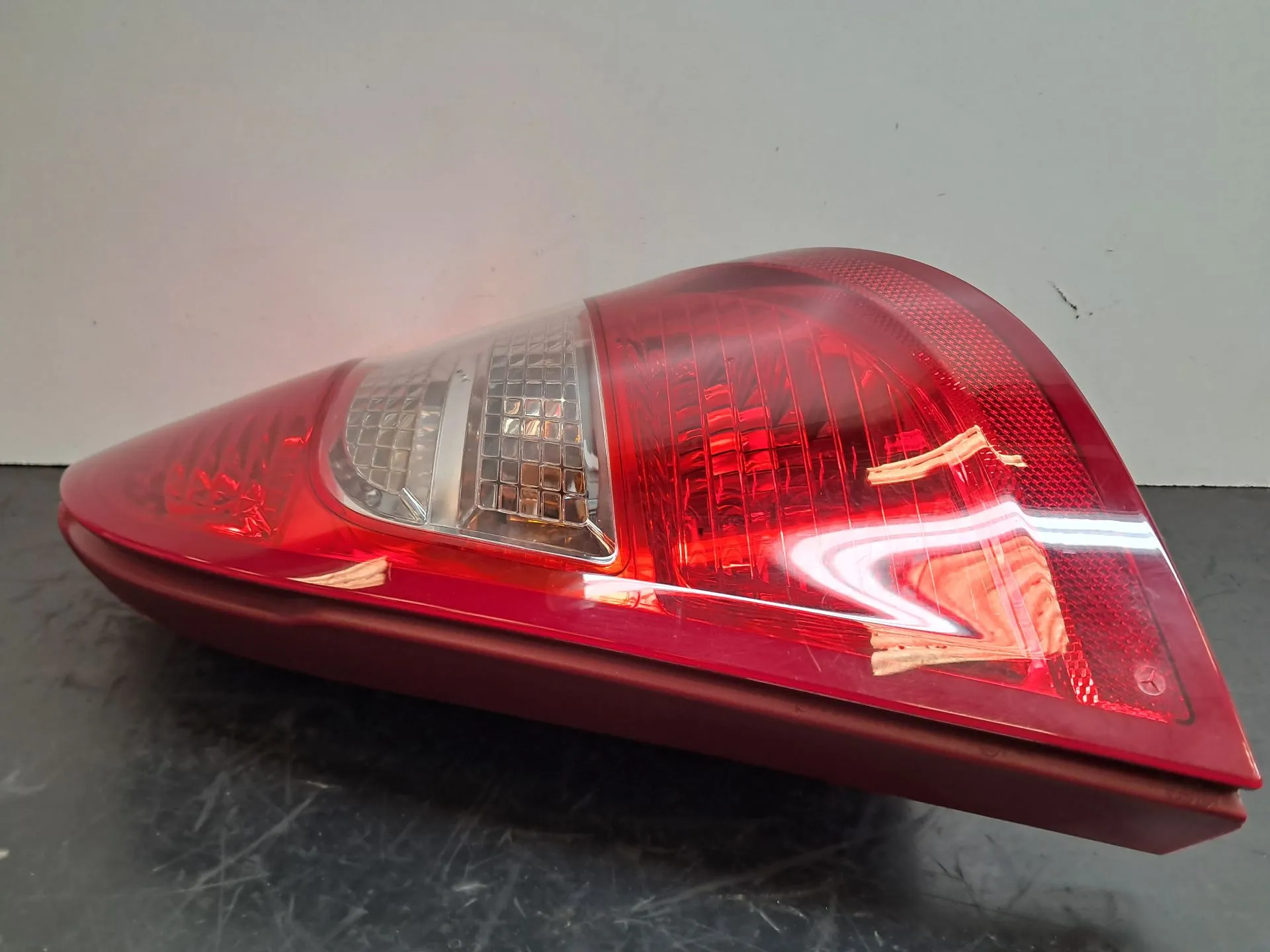 Feu arrière Droite MERCEDES-BENZ Classe A (W169) Imagem-1