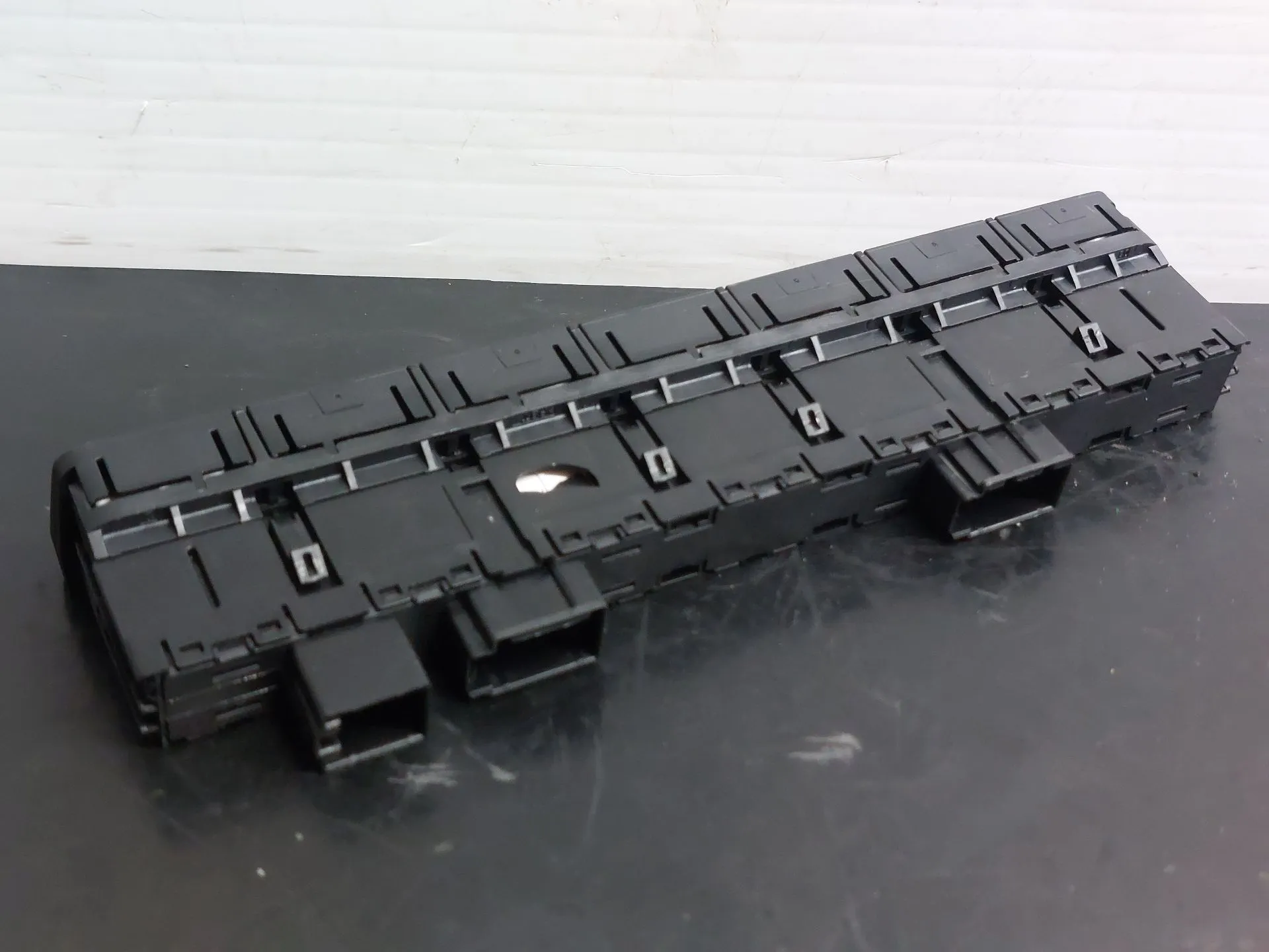 Commande / interrupteur multifonctions SKODA Kodiaq (NS7) Imagem-3