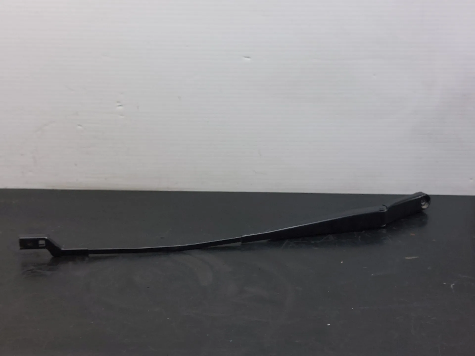 Braccio del tergicristallo anteriore destro SKODA Kodiaq (NS7)