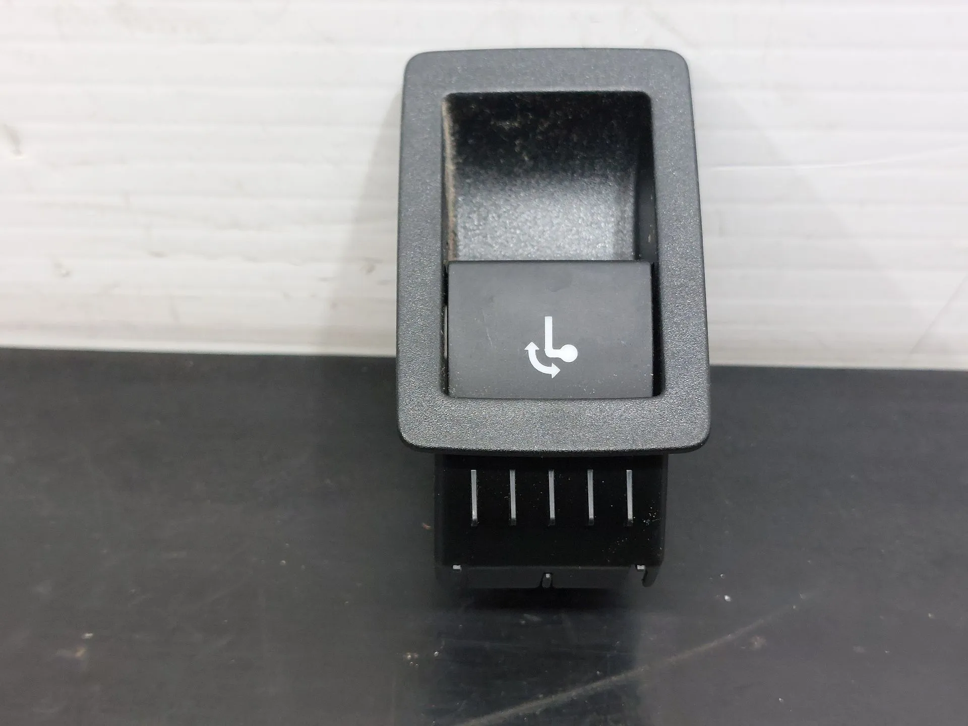 Commande / interrupteur multifonctions SKODA Kodiaq (NS7) Imagem-3