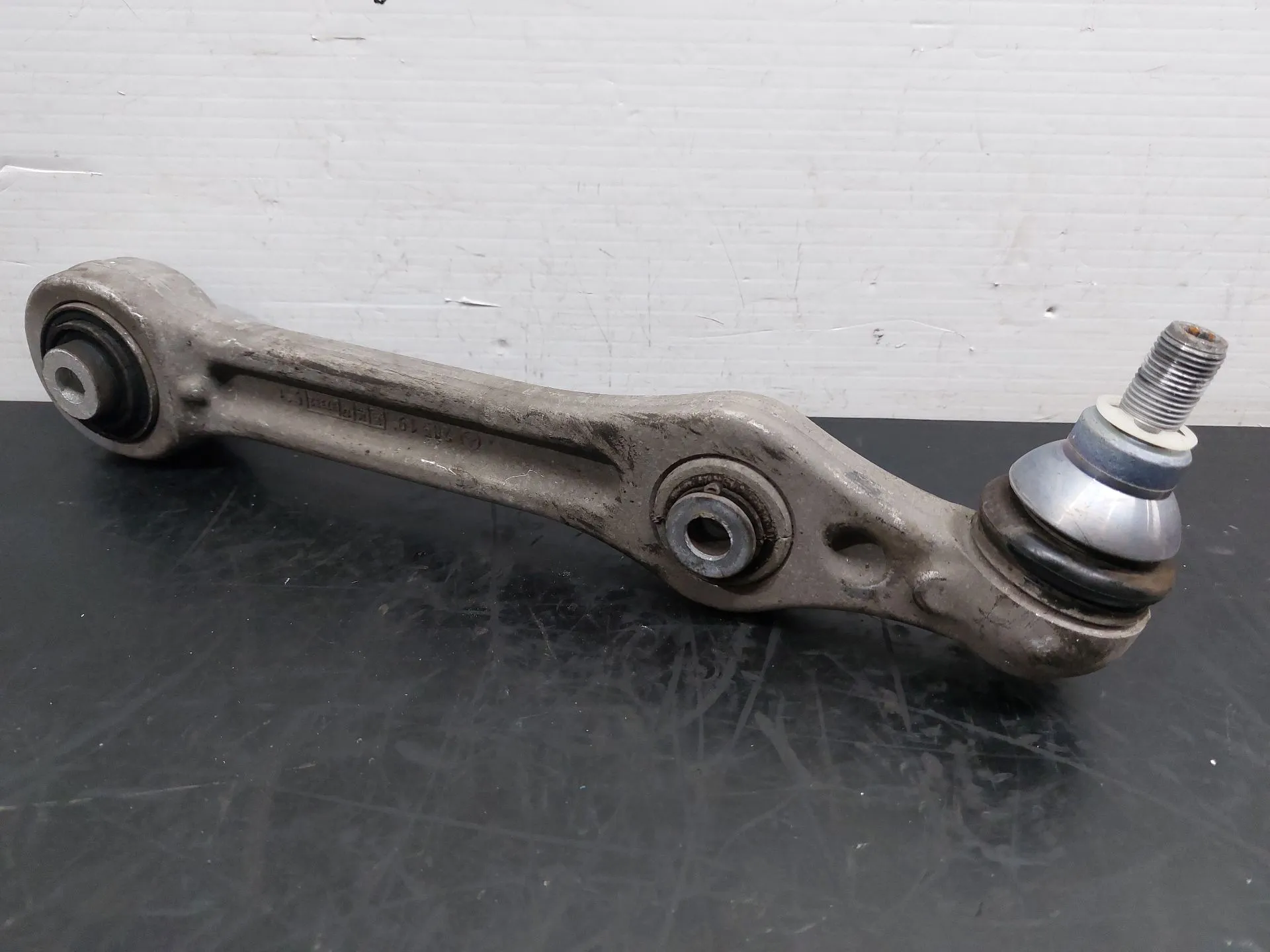 Braço de suspensão frente direito MERCEDES-BENZ GLC Coupé (C253)