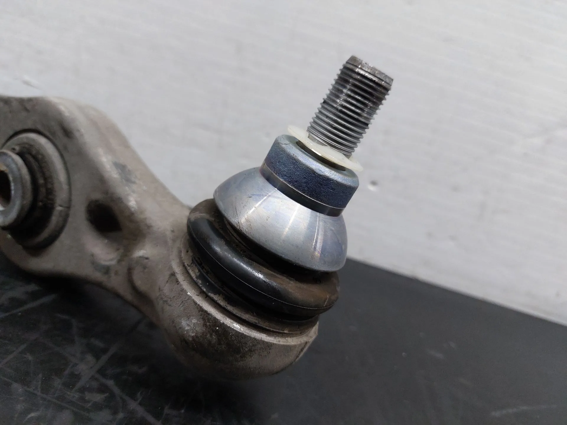 Braço de suspensão frente direito MERCEDES-BENZ GLC Coupé (C253) Imagem-1