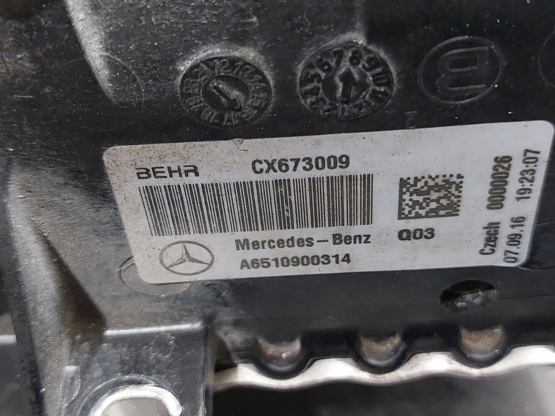 Radiador do intercooler MERCEDES-BENZ GLC Coupé (C253) Imagem-2