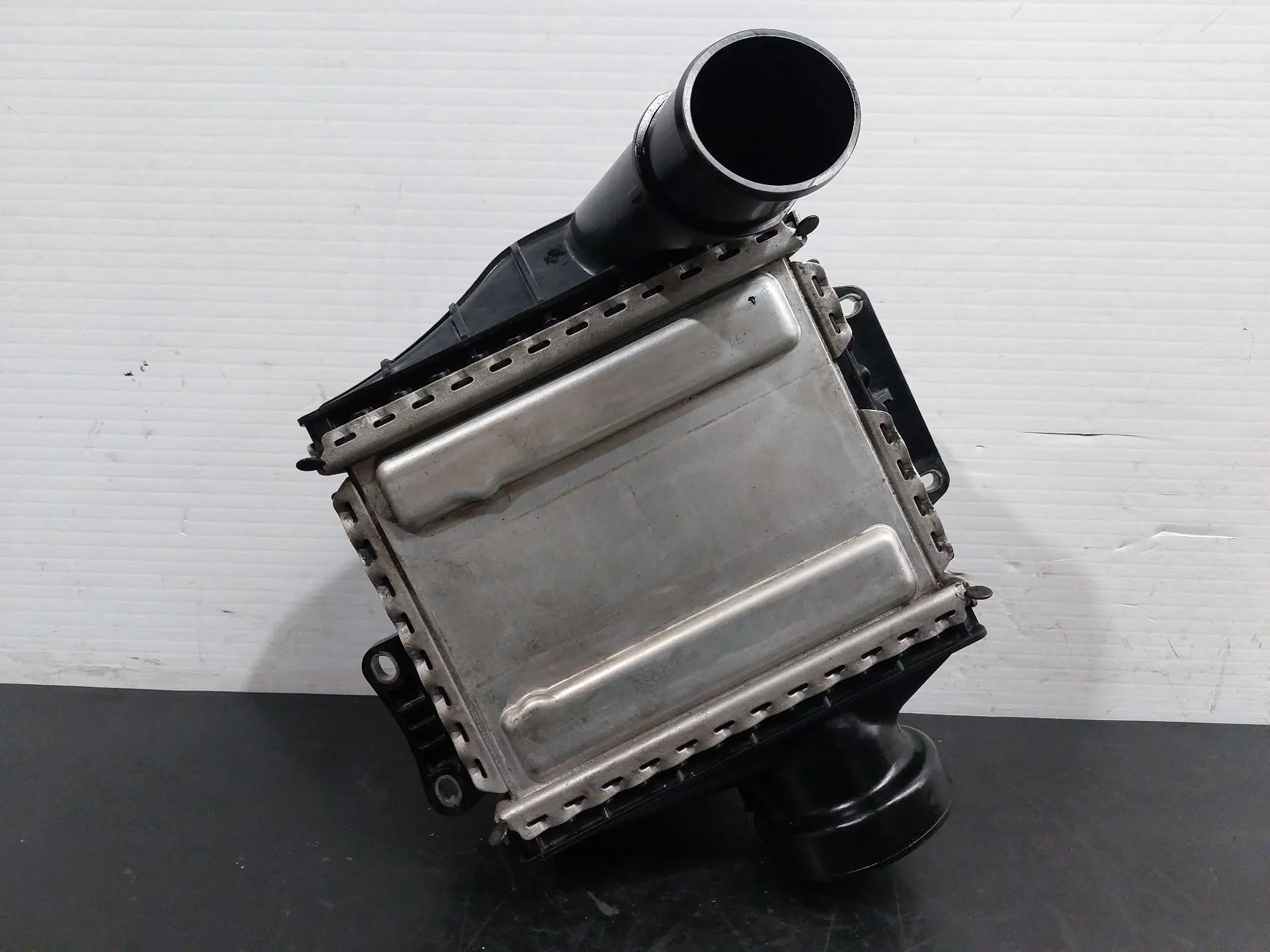 Radiador do intercooler MERCEDES-BENZ GLC Coupé (C253) Imagem-3