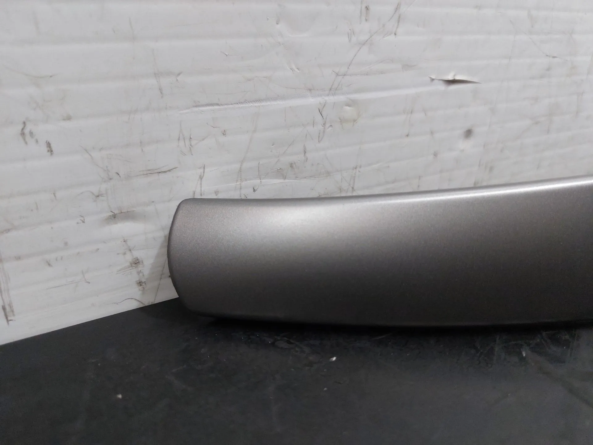 Modanatura porta anteriore destra BMW 1 (E87) Imagem-1