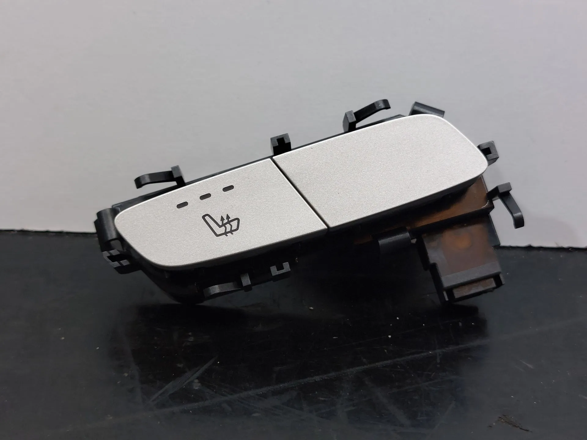 Botão / interruptor aquecimento de bancos MERCEDES-BENZ GLC Coupé (C253)
