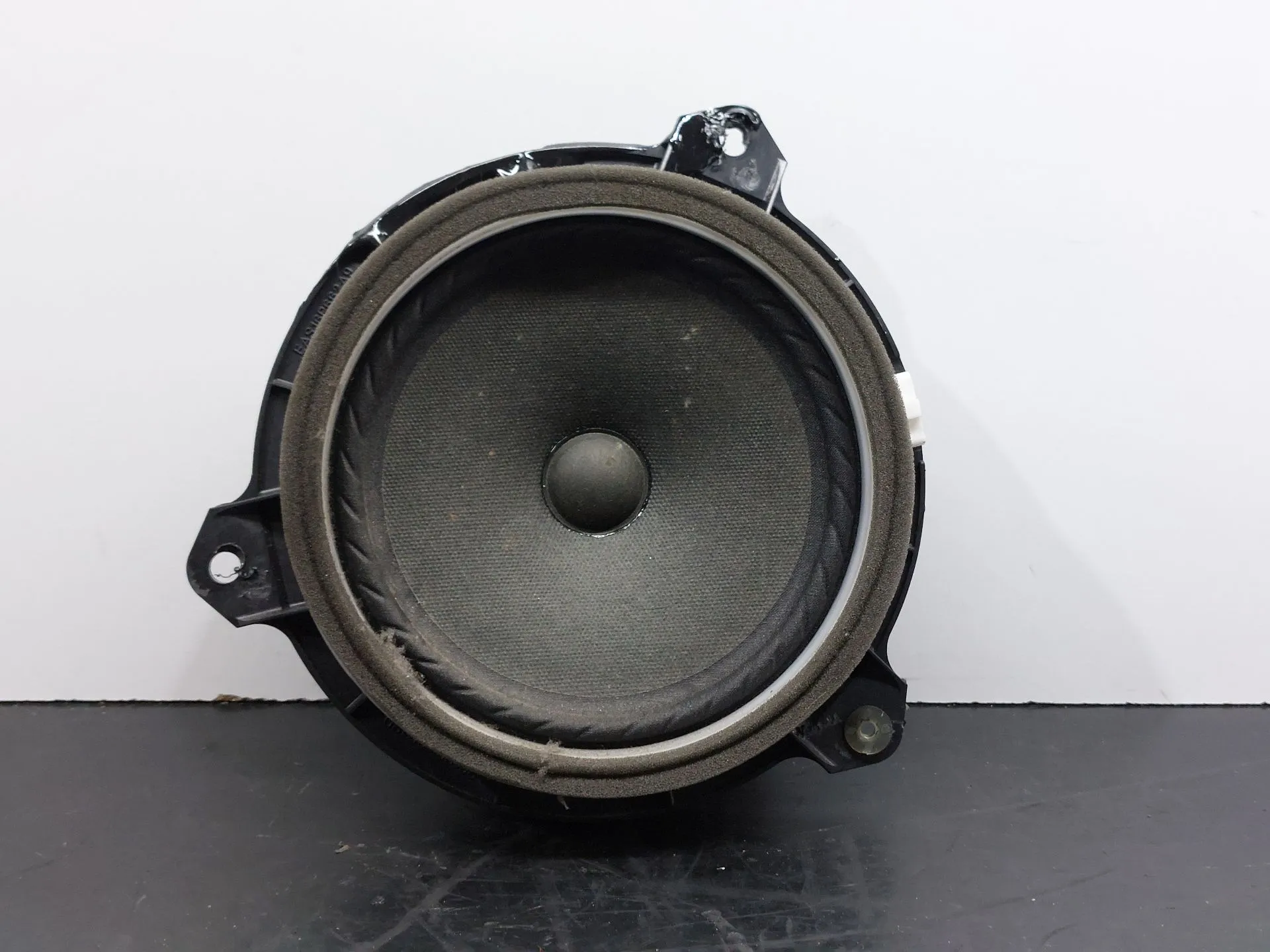 Columna de sonido TOYOTA Auris Hatchback (_E15_)