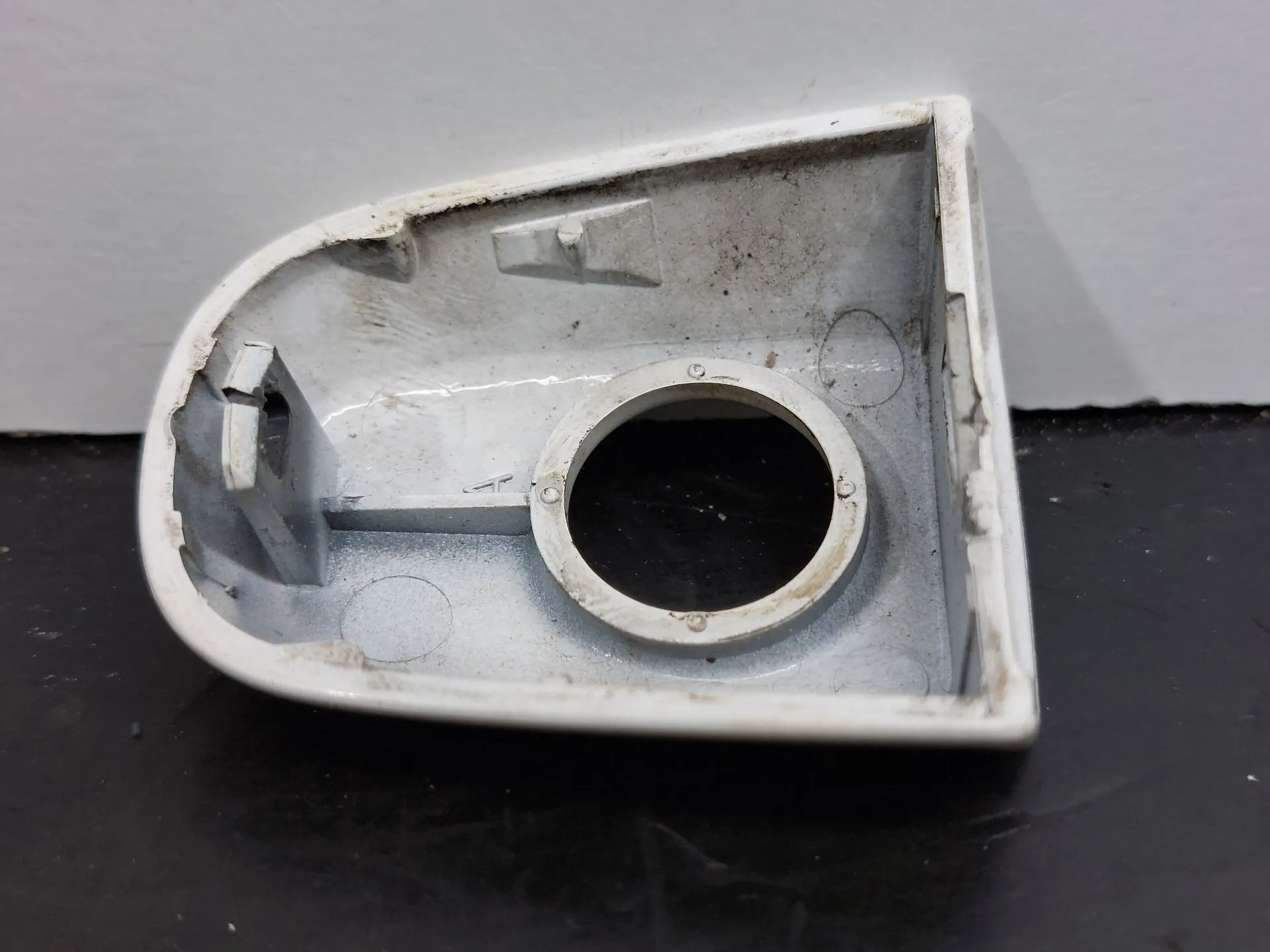 Left Door handle cover  TOYOTA Auris Hatchback (_E15_) Imagem-1