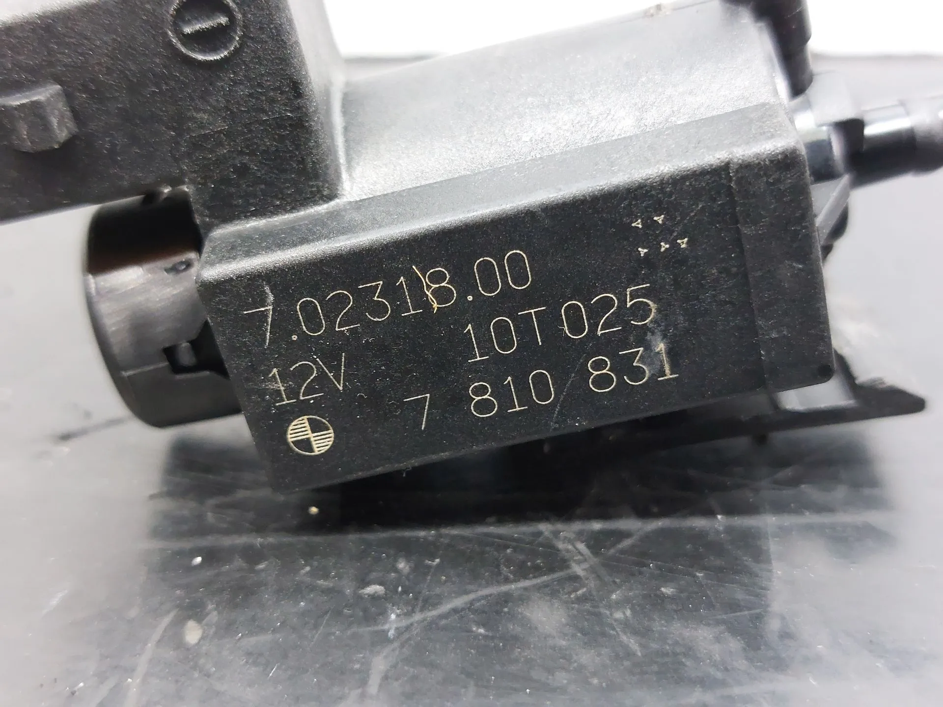 Valvola generica BMW 5 Gran Turismo (F07) Imagem-3