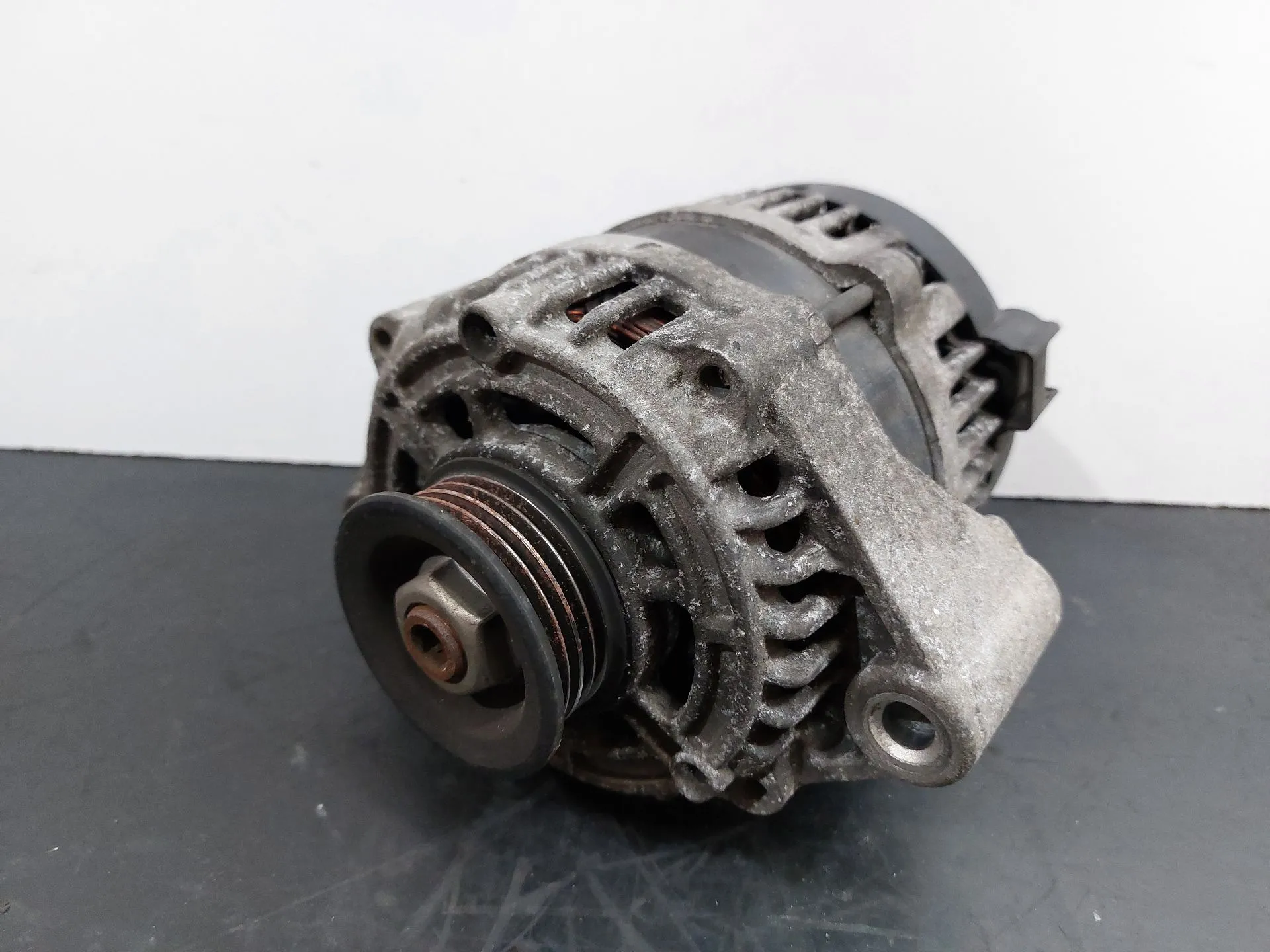 Alternador CHEVROLET Aveo Sedan (T250, T255) | 2005 - 2025