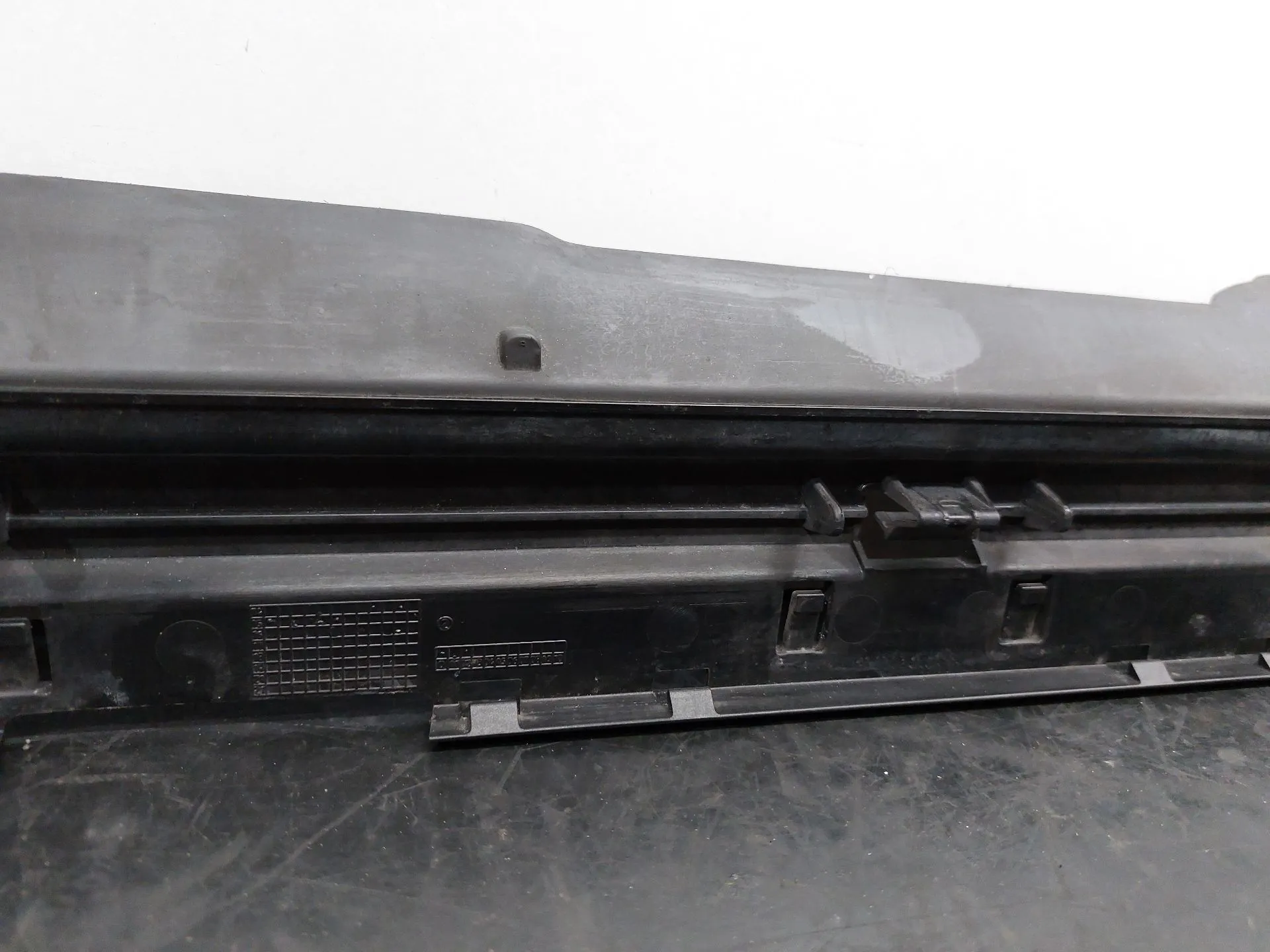 Plástico genérico MERCEDES-BENZ GLC Coupé (C253) Imagem-3