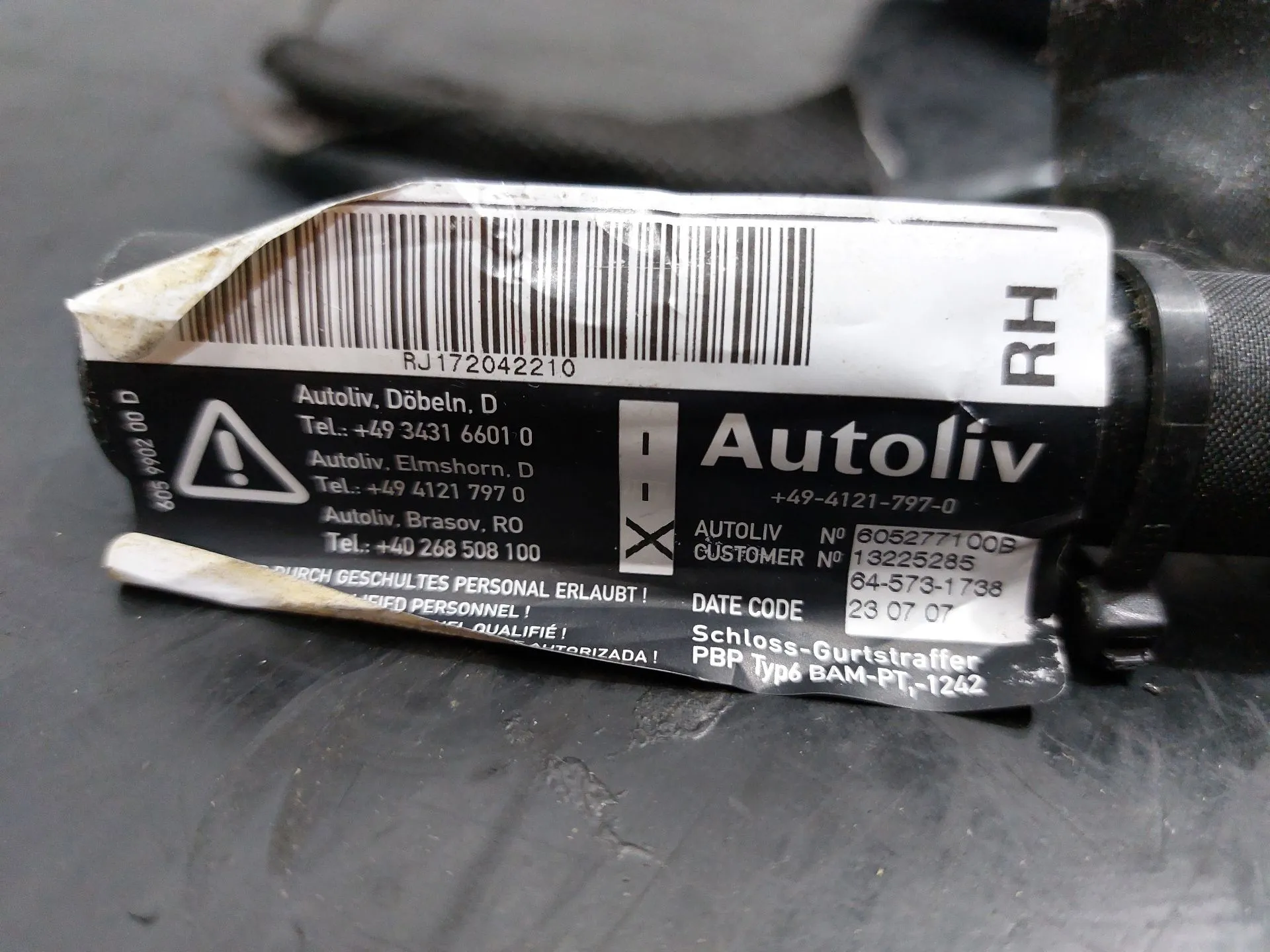 Prétensionneur de ceinture avant Droite OPEL Corsa D Imagem-4