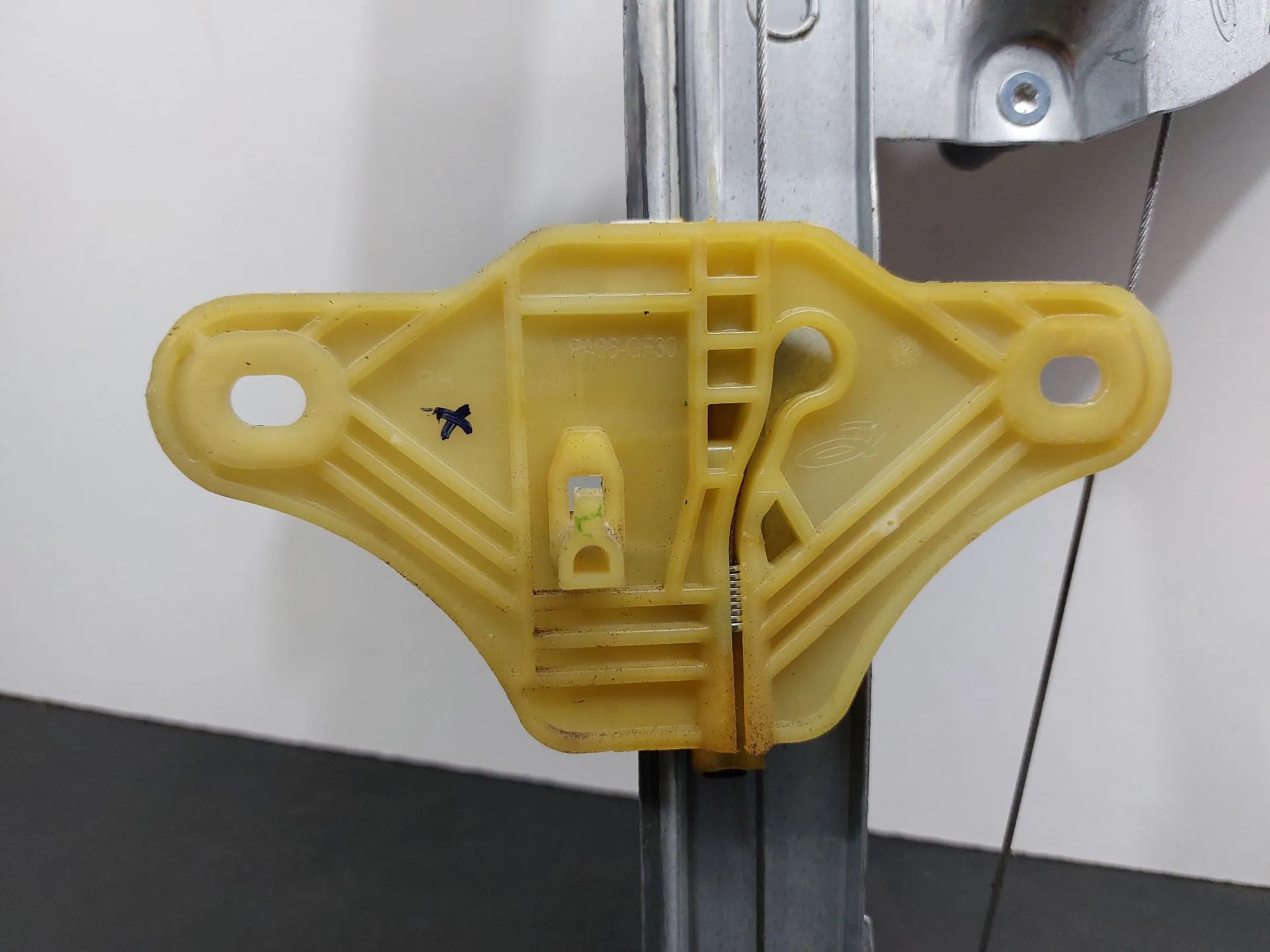 Elevador vidros frente direito DACIA Duster (HM_) Imagem-9