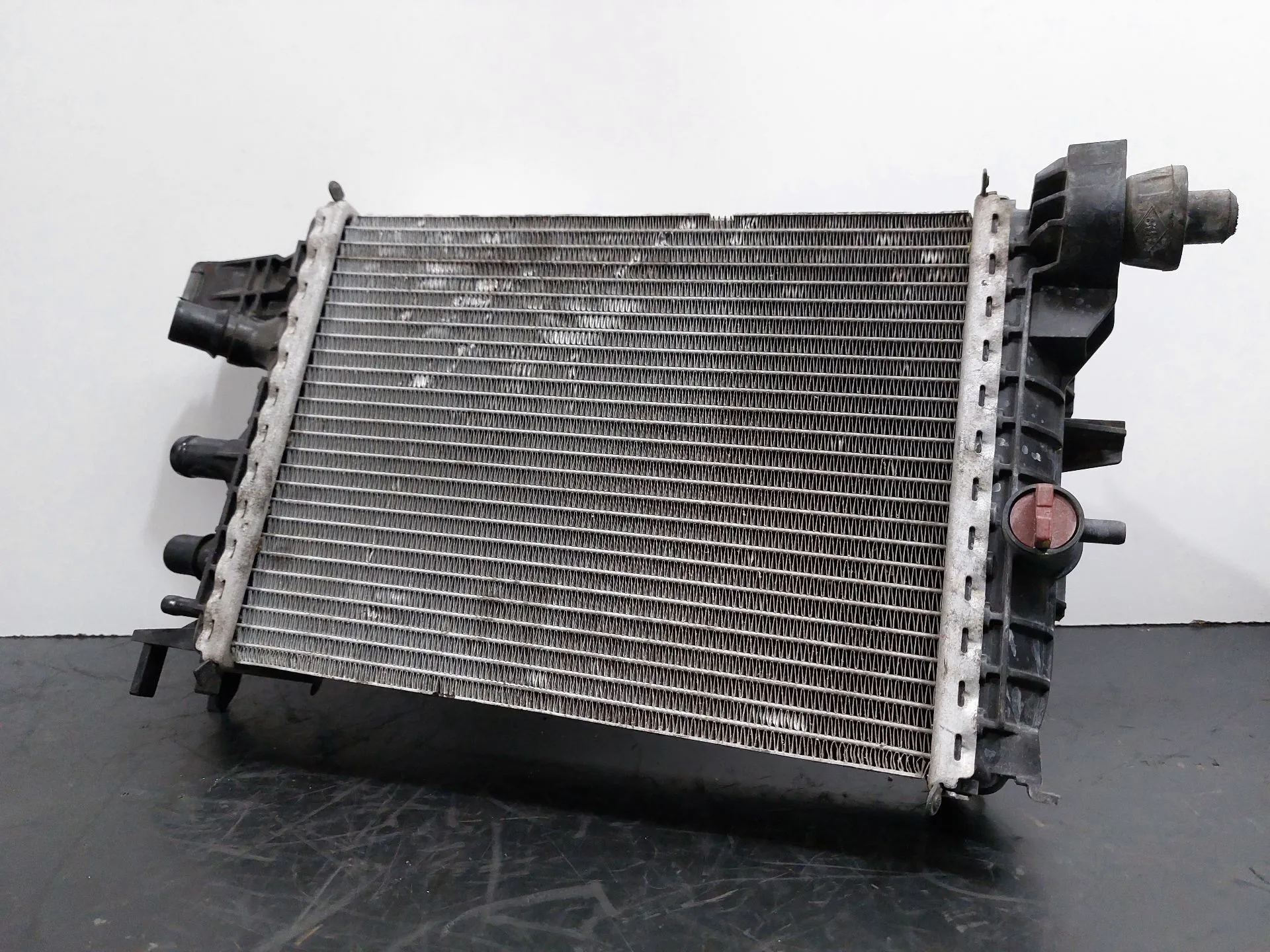 Radiador do intercooler DACIA Duster (HM_)