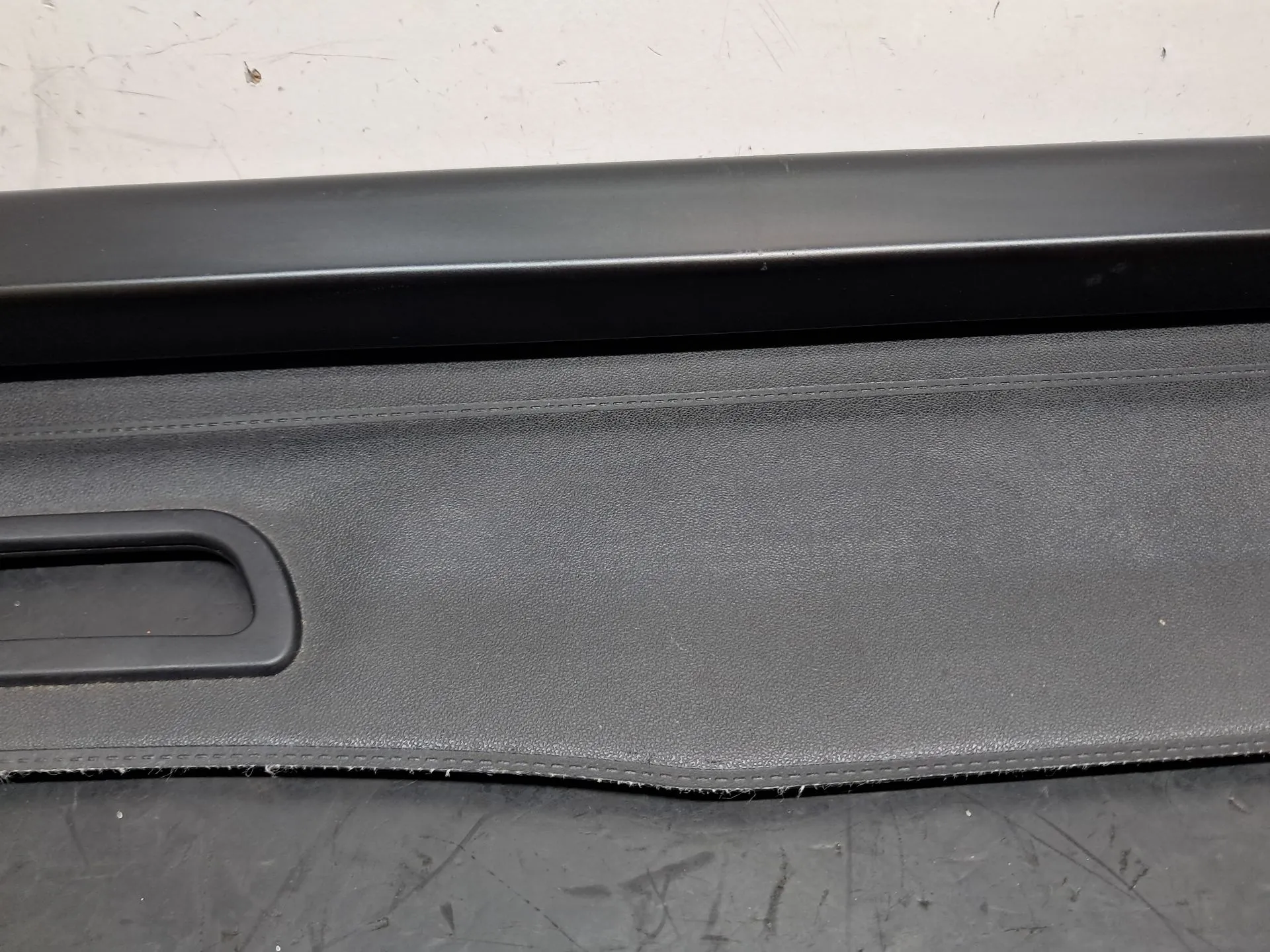 Chapeleira / tampo da mala MERCEDES-BENZ Classe A (W169) Imagem-3