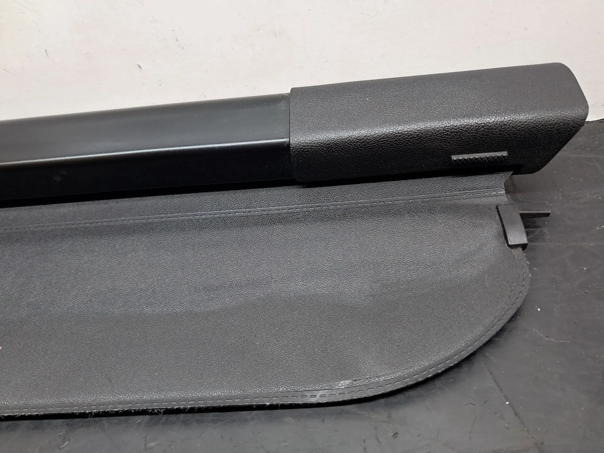 Chapeleira / tampo da mala MERCEDES-BENZ Classe A (W169) Imagem-4