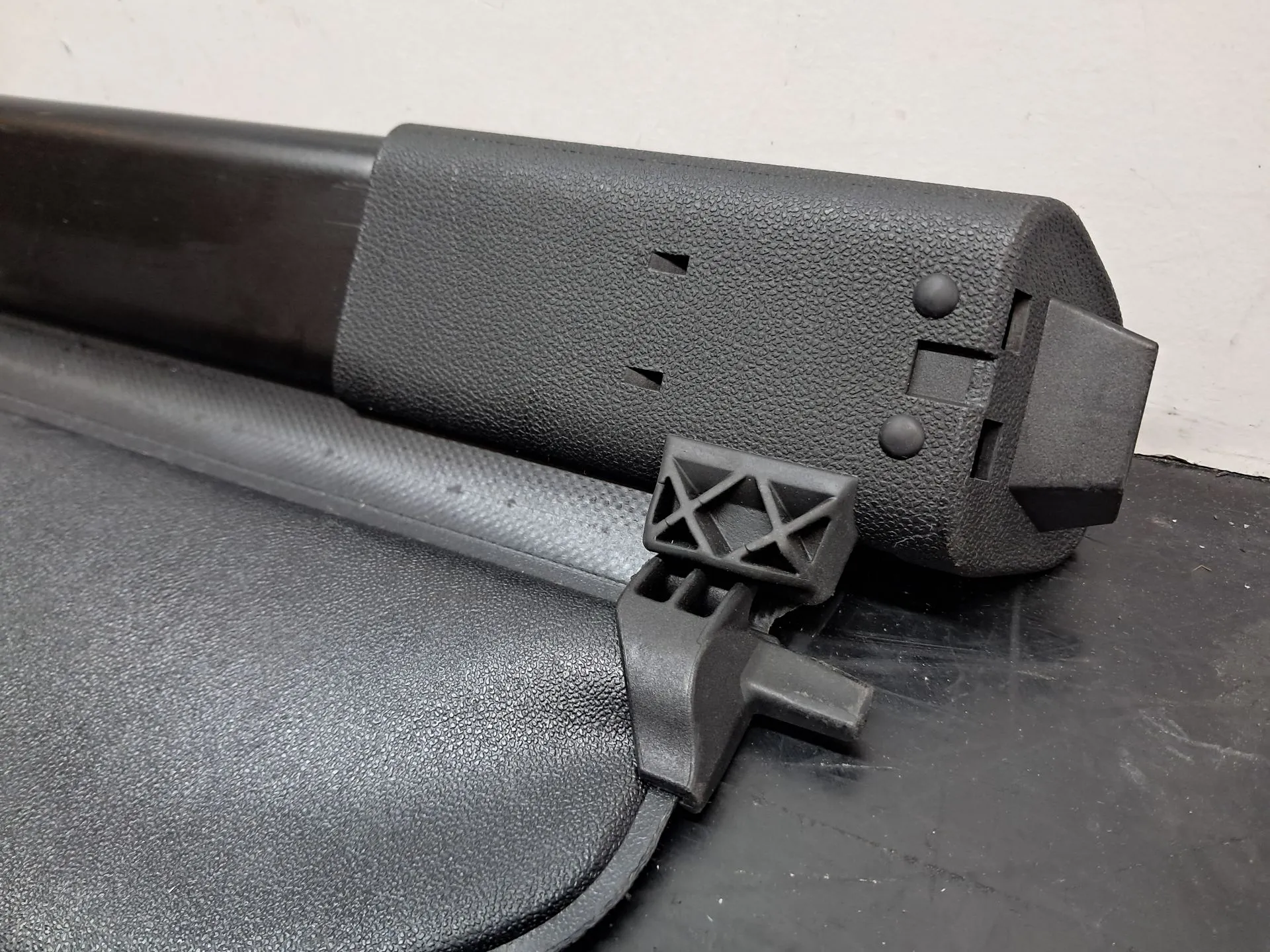 Chapeleira / tampo da mala MERCEDES-BENZ Classe A (W169) Imagem-7