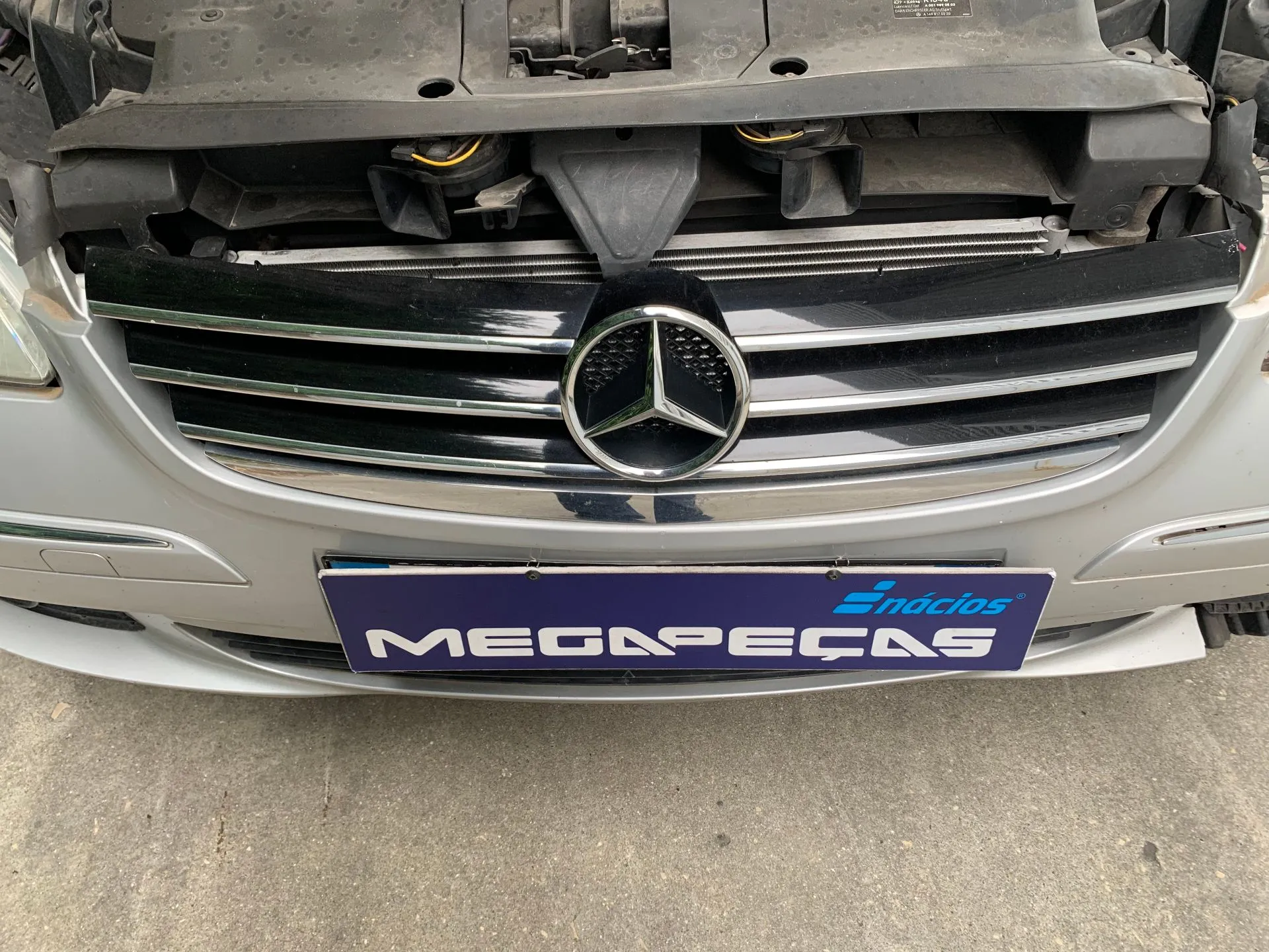Rejilla delantera MERCEDES-BENZ Classe A (W169)
