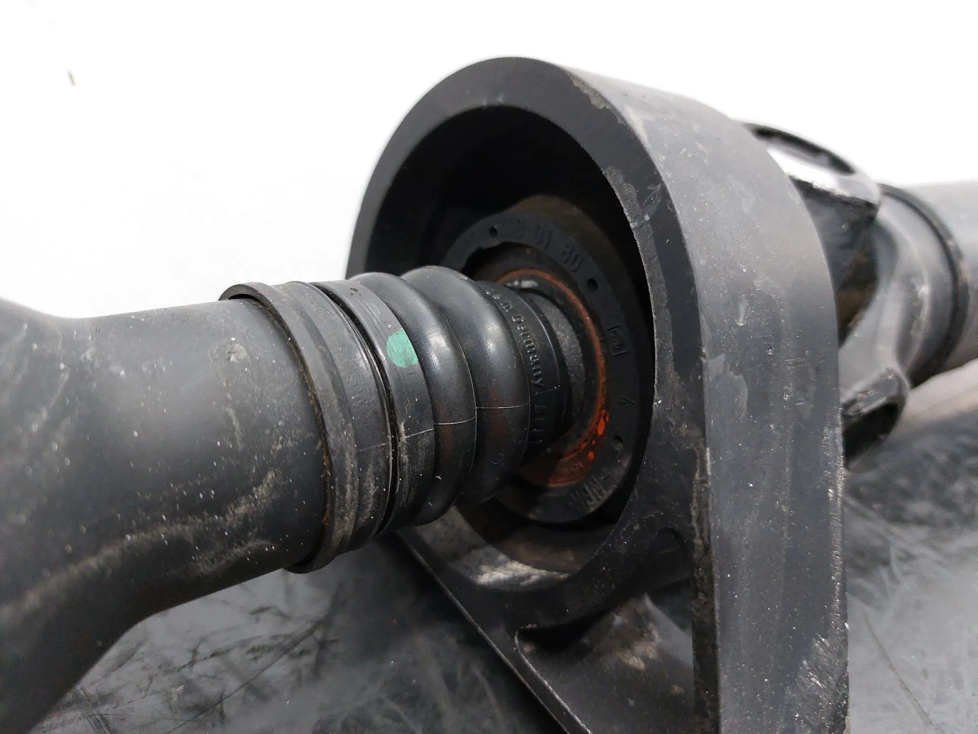 Central driveshaft MERCEDES-BENZ Classe E Coupé (C207) Imagem-4