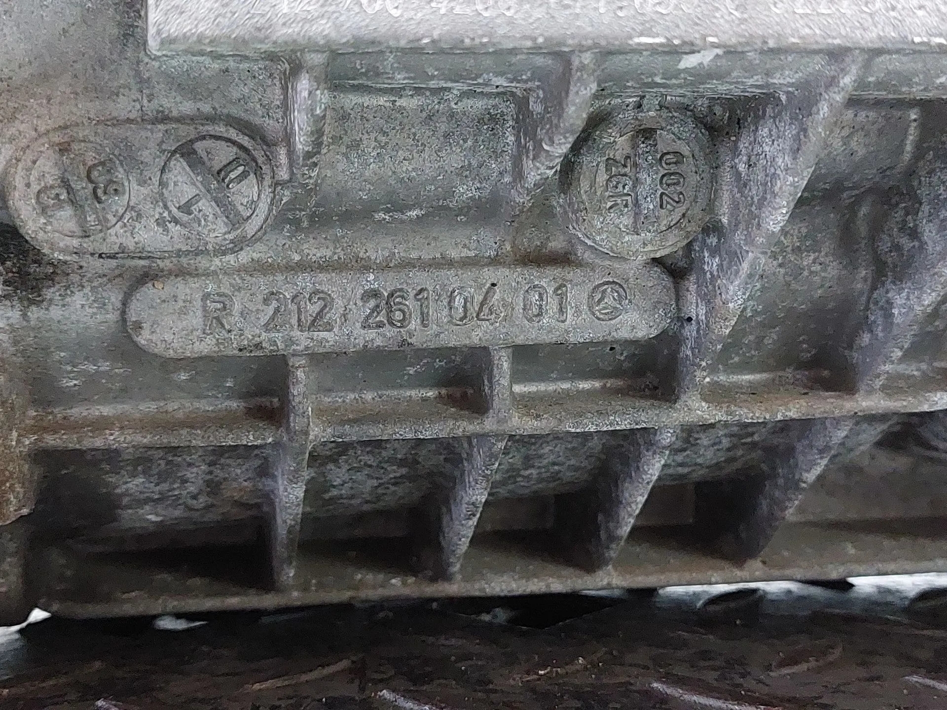 Caixa de velocidades manual MERCEDES-BENZ Classe E Coupé (C207) Imagem-13