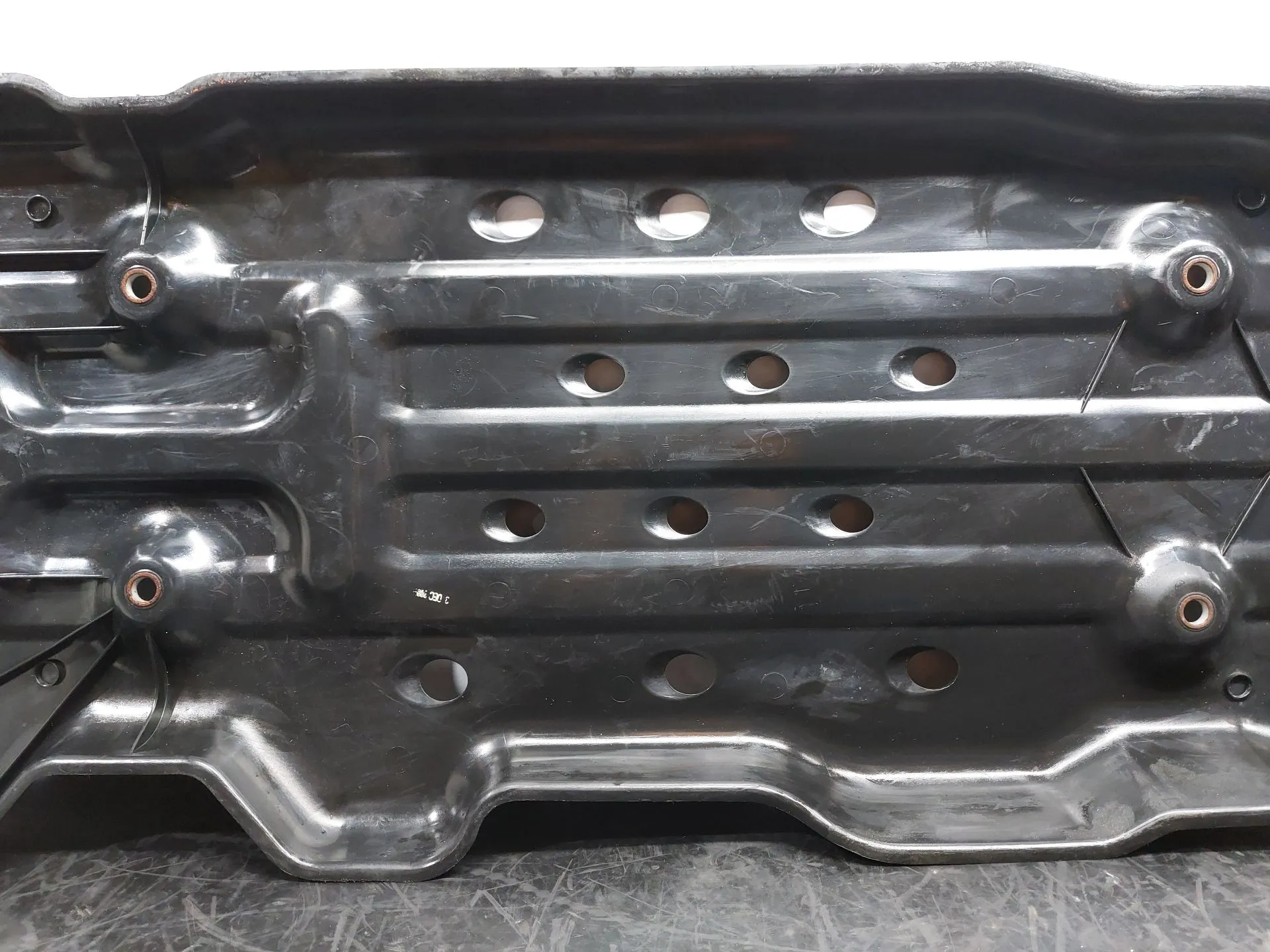 Underbody shielding TOYOTA Hilux VII Pick Up (_N1_, _N2_, _N3_) Imagem-2