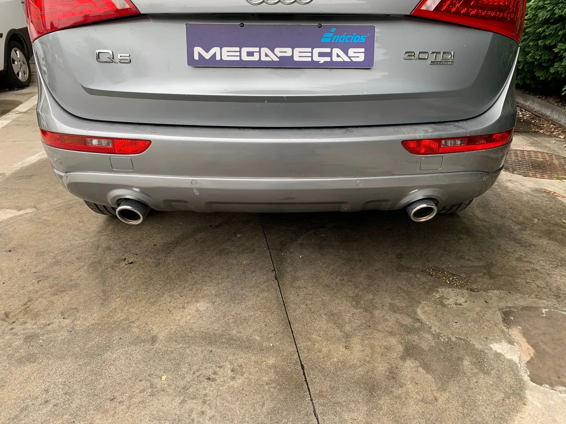 Pára-choques trás AUDI Q5 (8R)