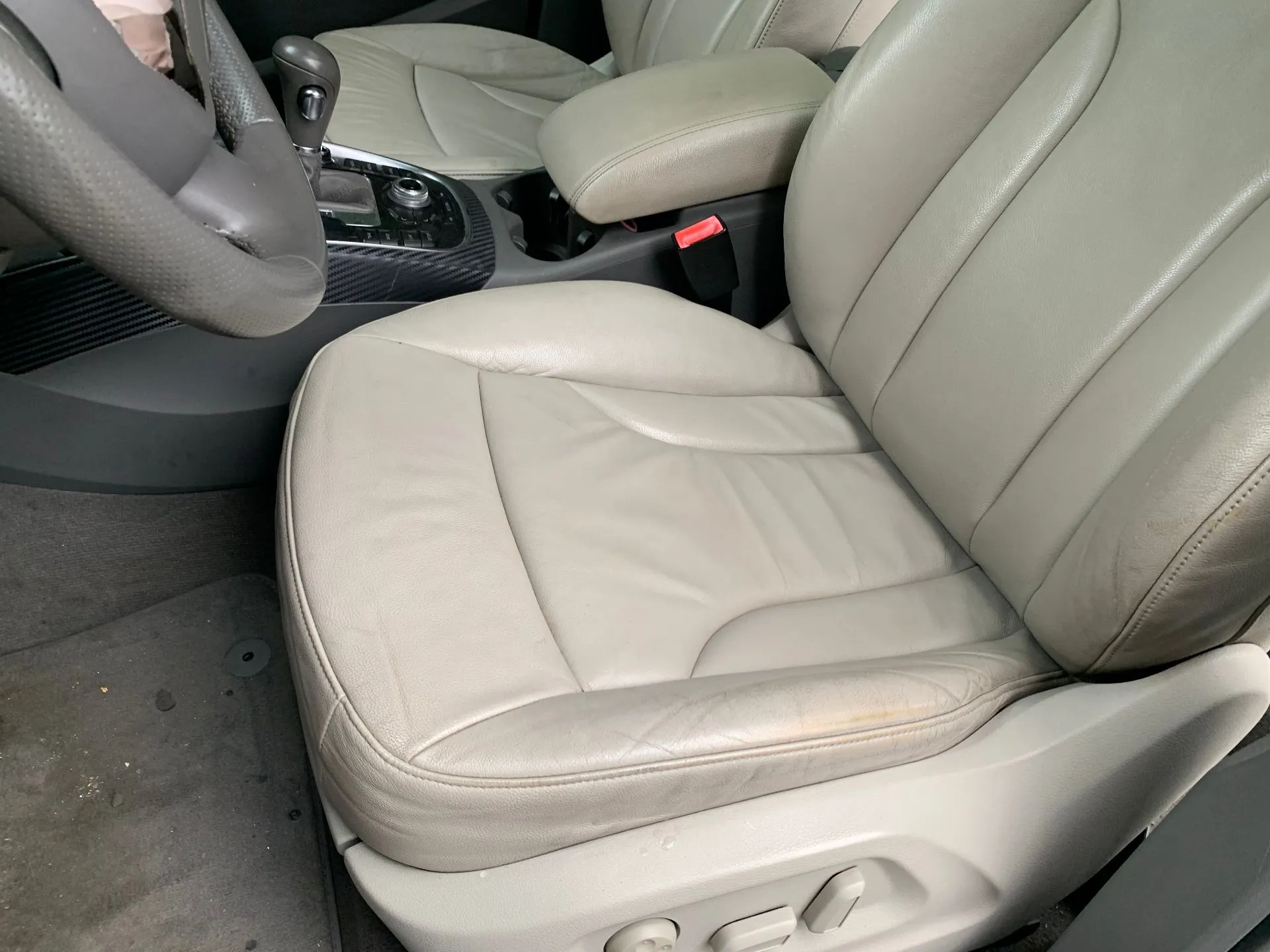 Conjunto de bancos AUDI Q5 (8R) Imagem-1