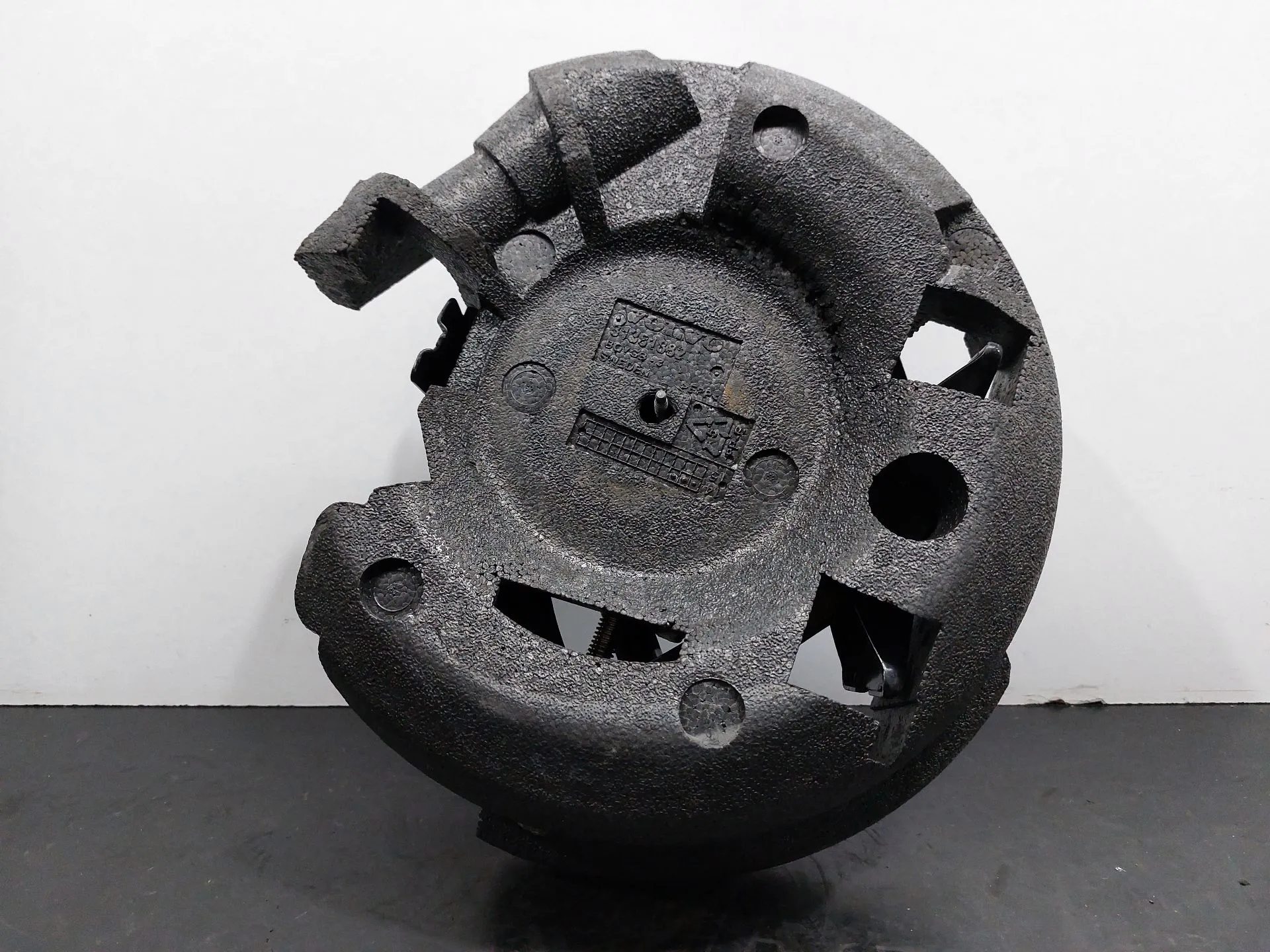 Set / kit di attrezzi VOLVO V40 Hatchback Imagem-2