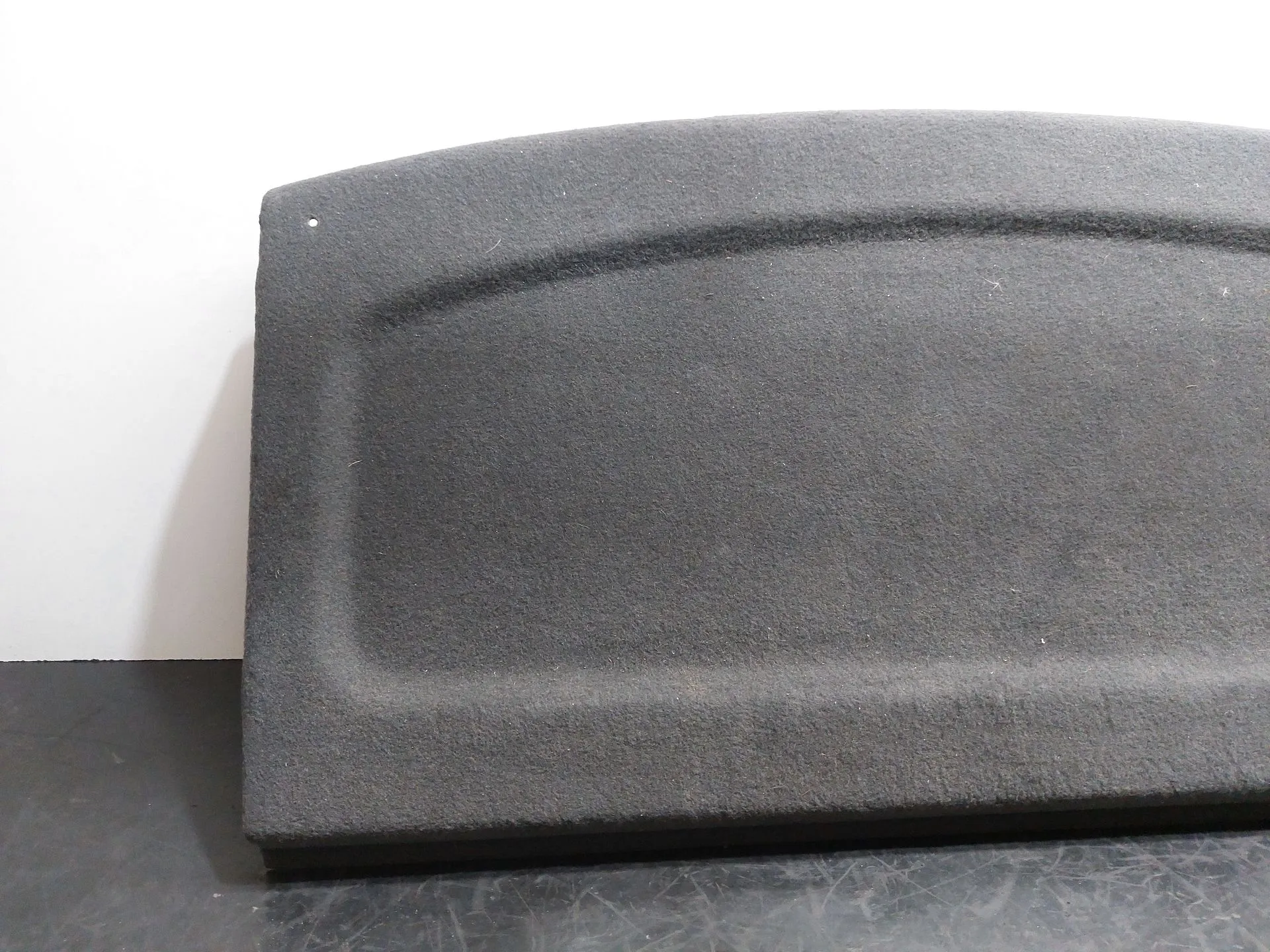 Rear Parcel shelf / trunk cover VOLKSWAGEN Golf VI (5K1) Imagem-3