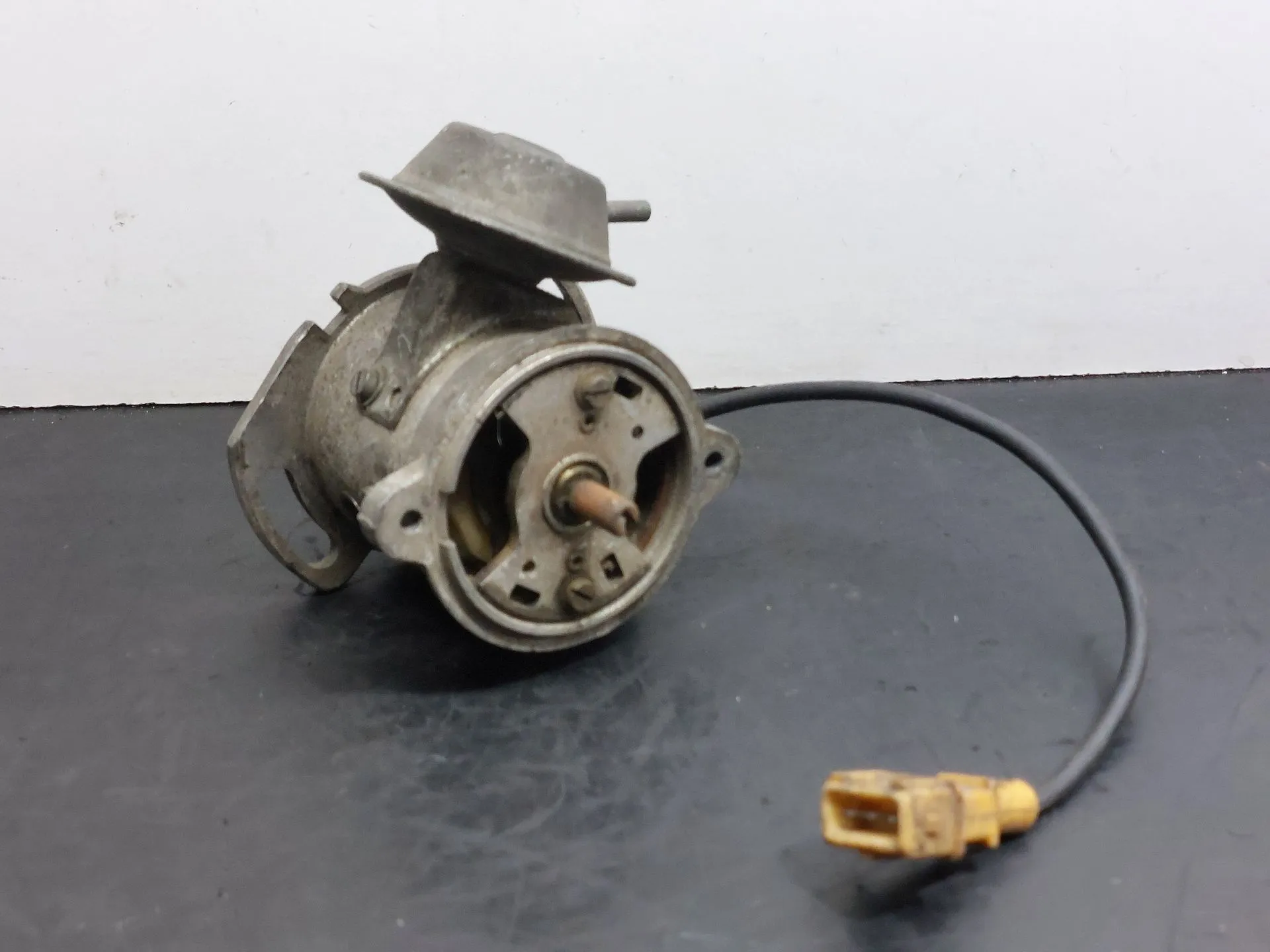 Distribuidor PEUGEOT 205 I (741A/C) Imagem-1