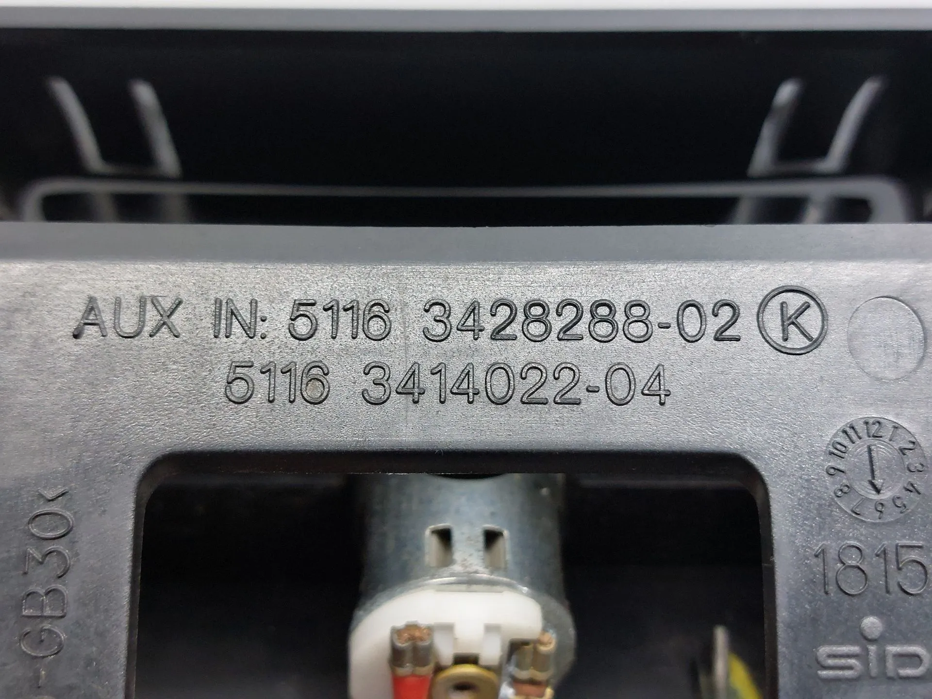 Accendino BMW X3 (E83) Imagem-7